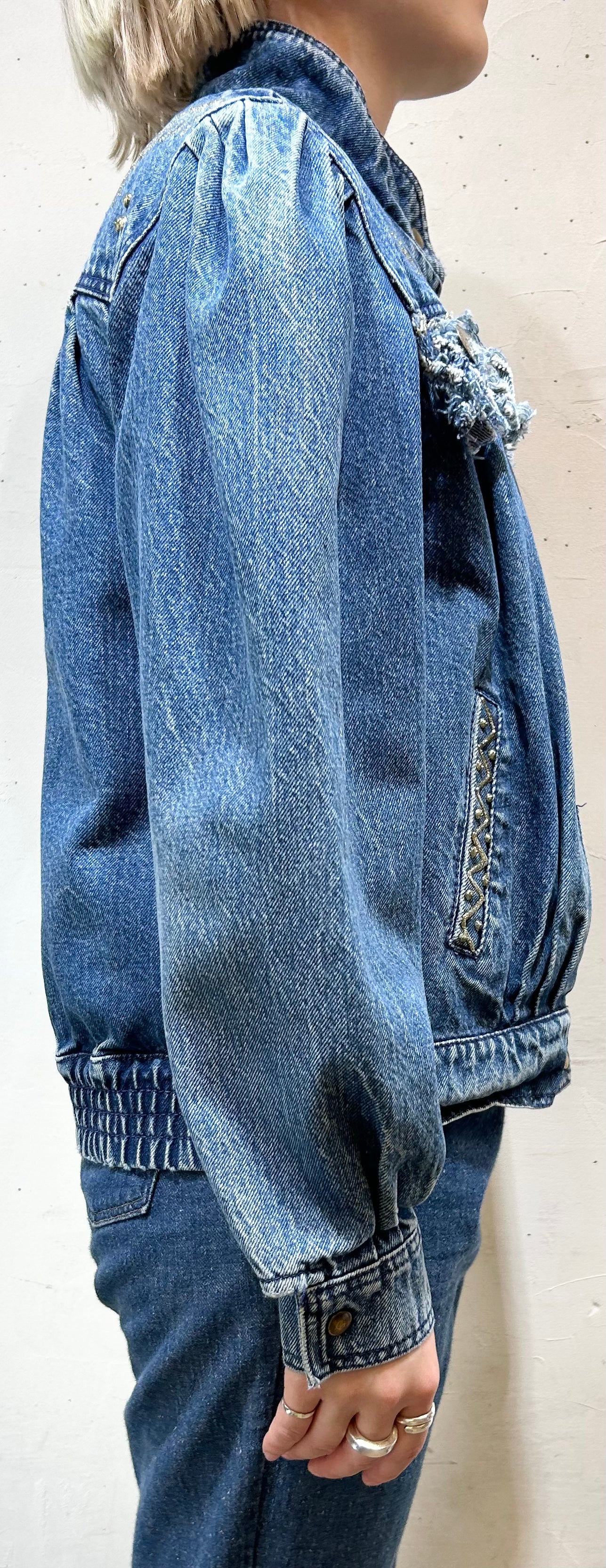 Vintage Denim Jacket [D26849]