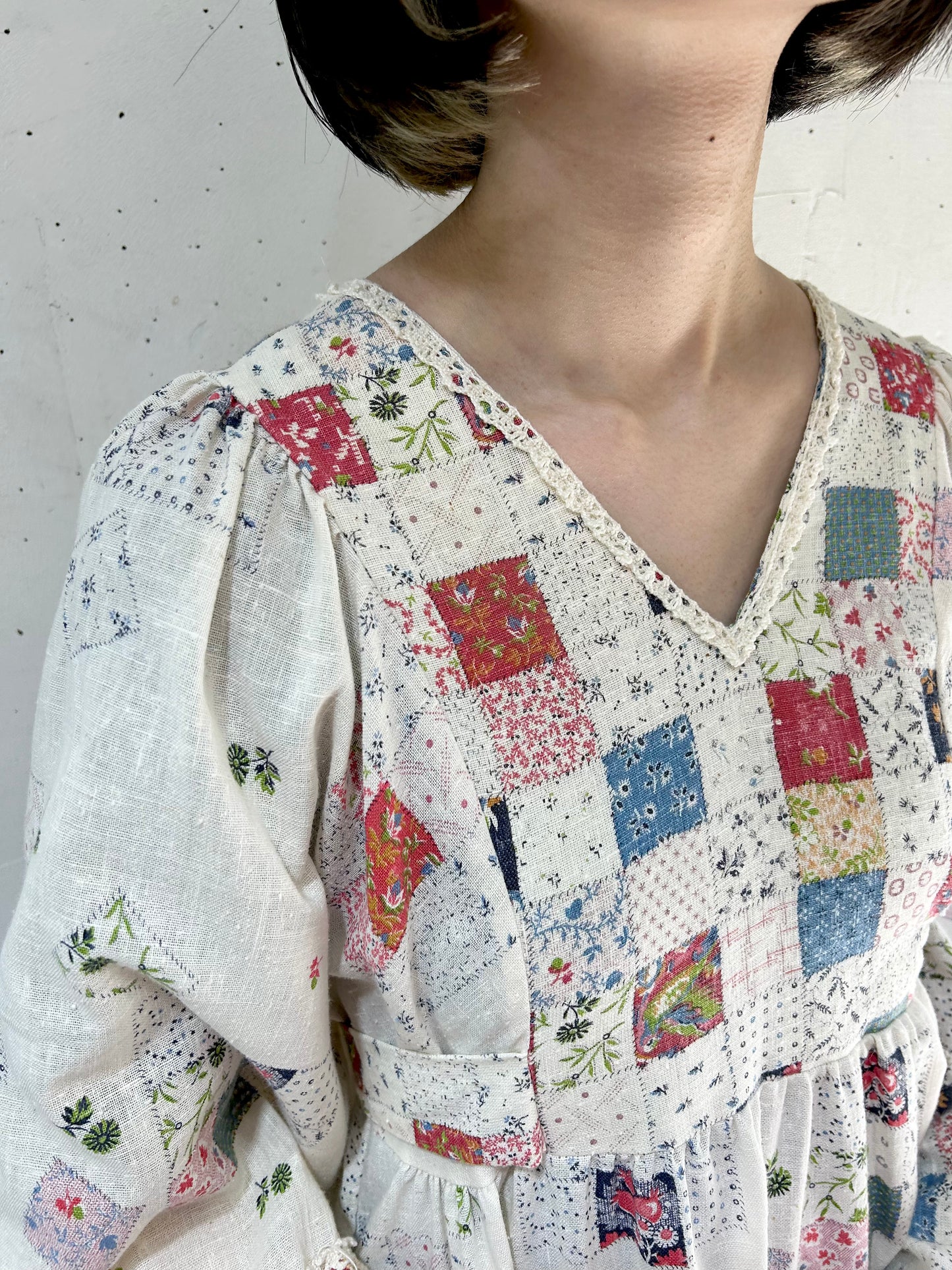 ’70s Vintage Patchwork Pattern Dress [J25360]