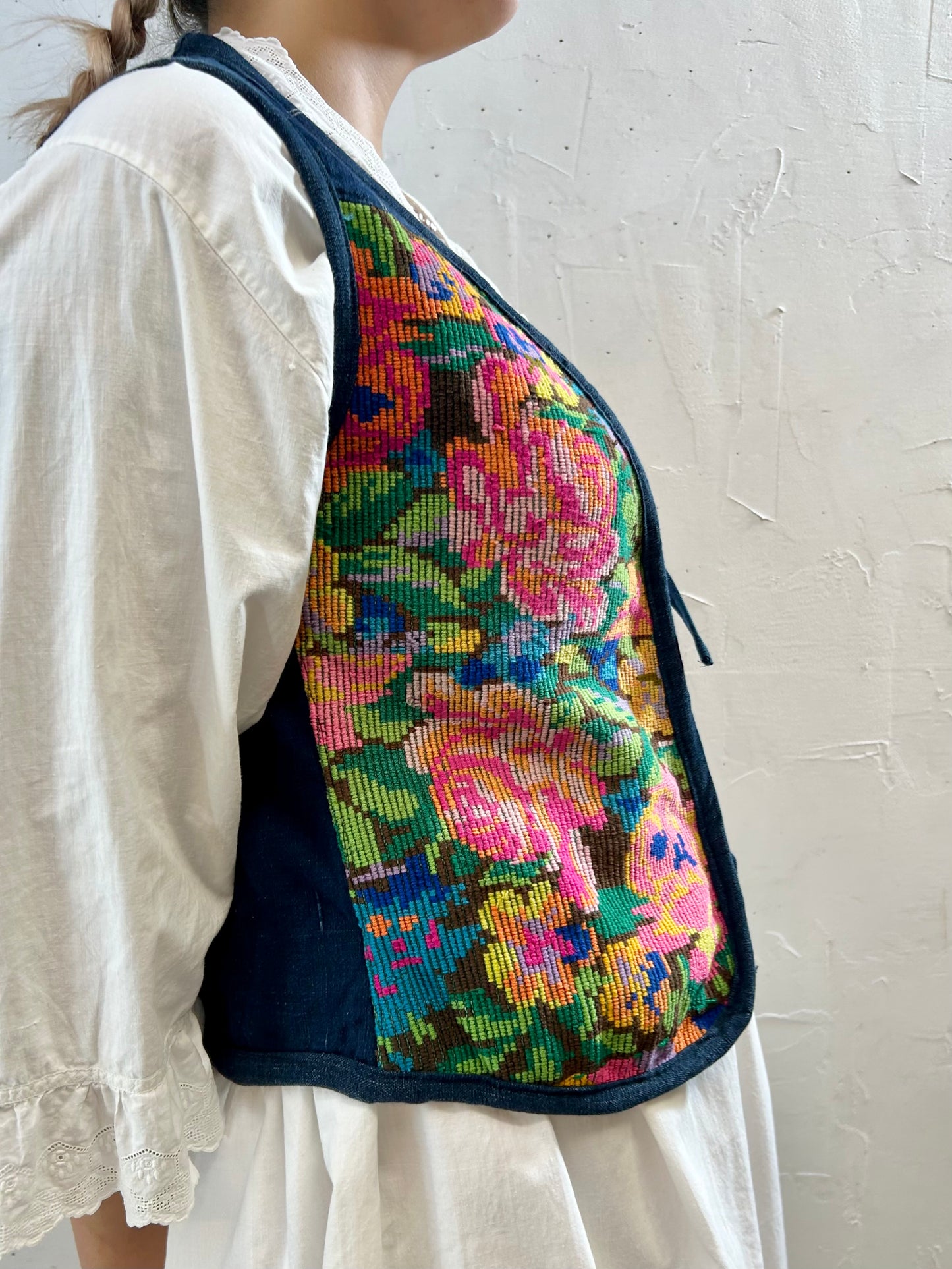 Vintage Guatemala Embroidery Vest [H28218]