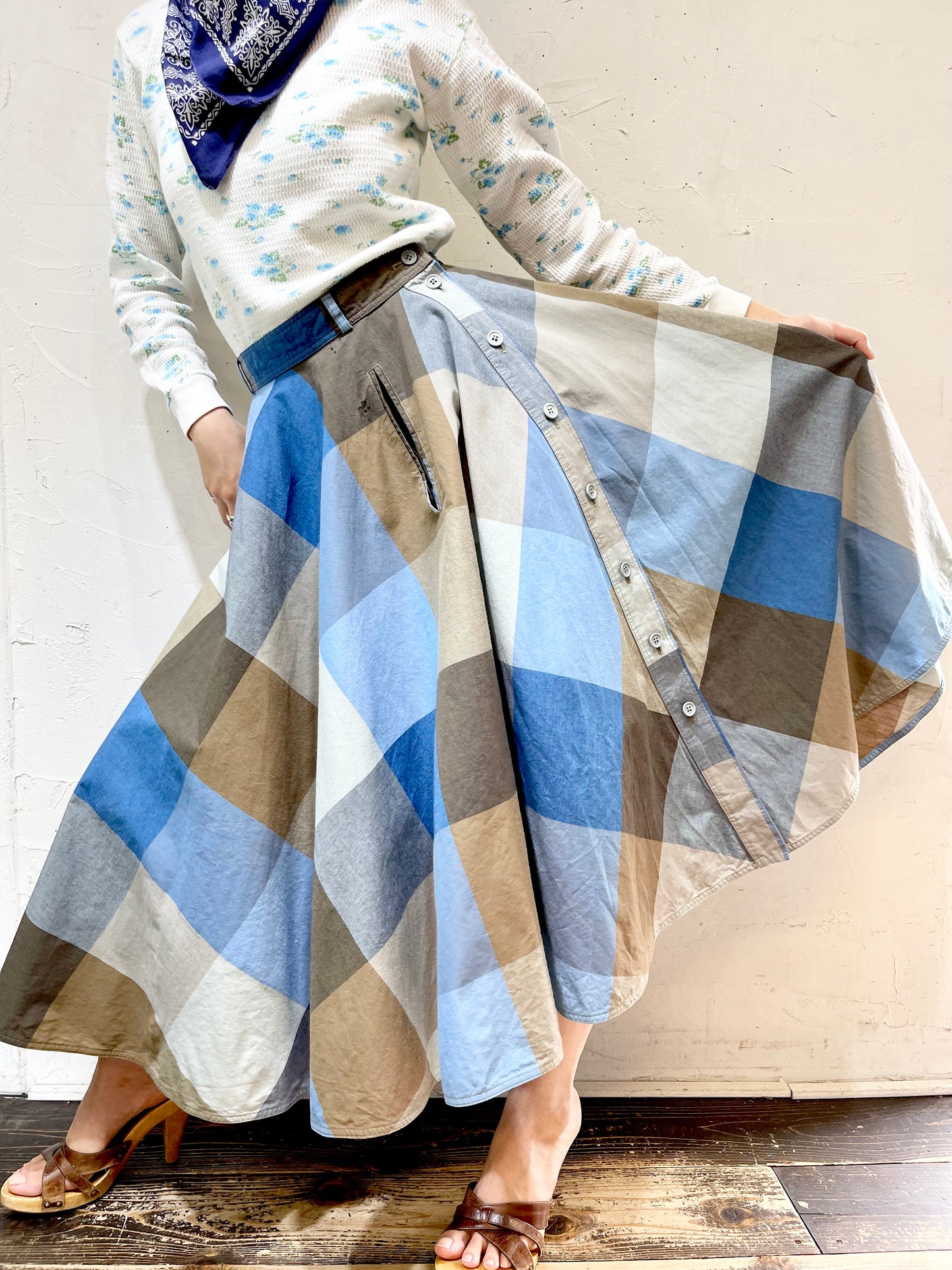 Vintage Plaid Circular Skirt MADE IN WEST GERMANY [H24798]