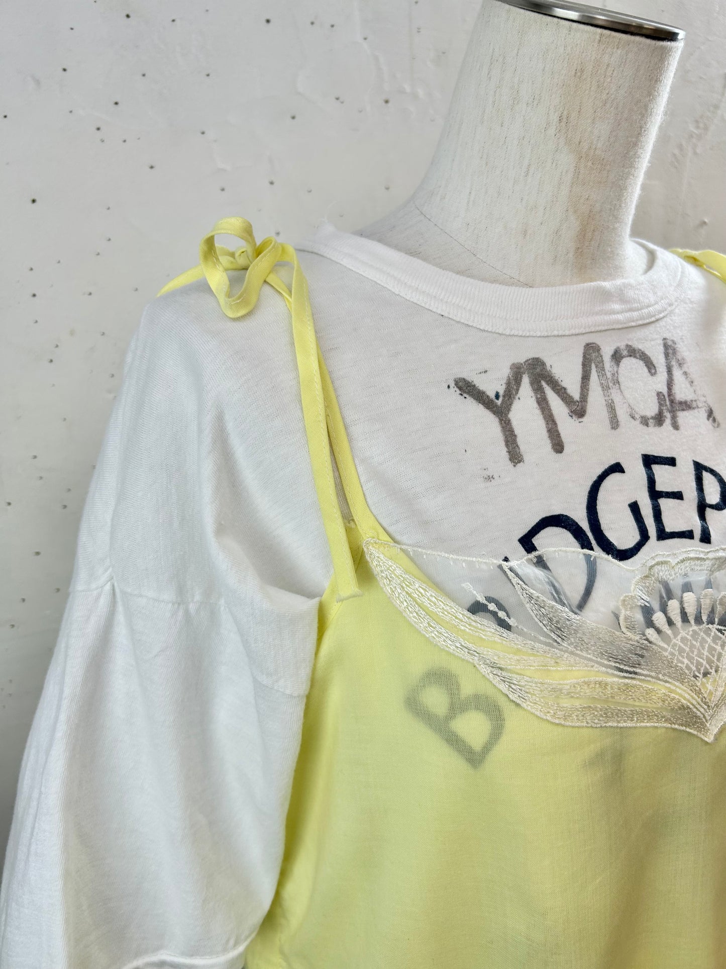 Vintage Camisole Tops [F30391]