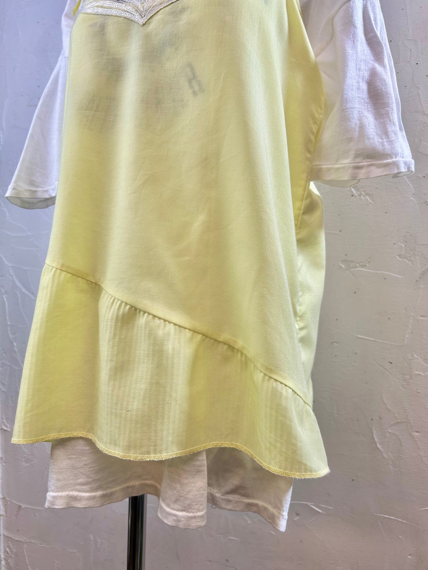 Vintage Camisole Tops [F30391]