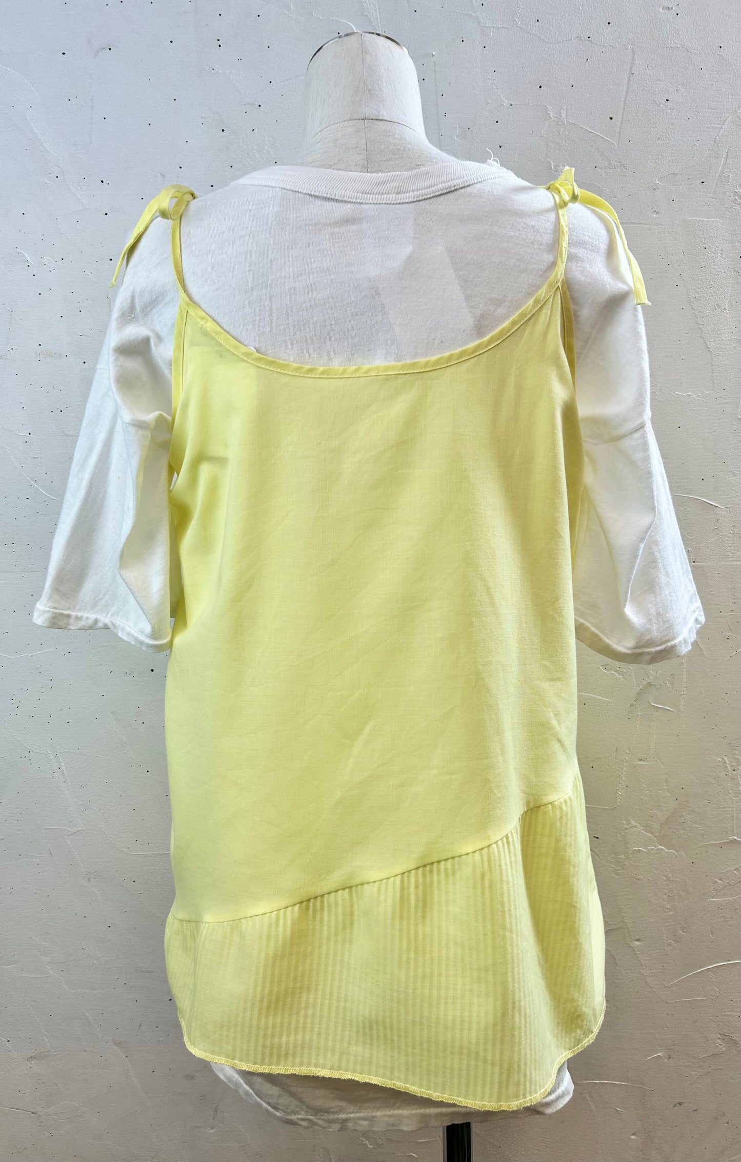Vintage Camisole Tops [F30391]