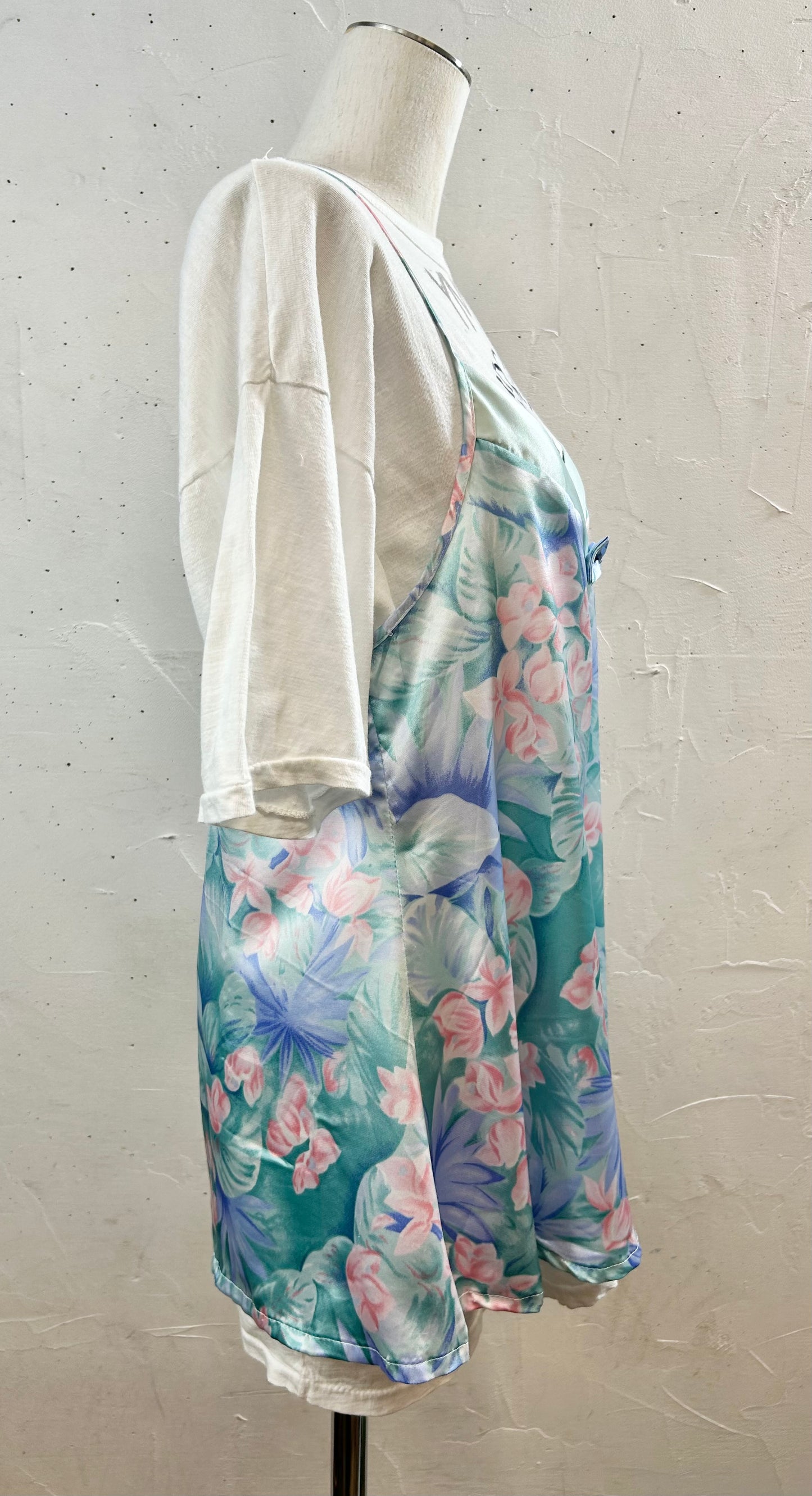 Vintage Camisole Tops [F30388]