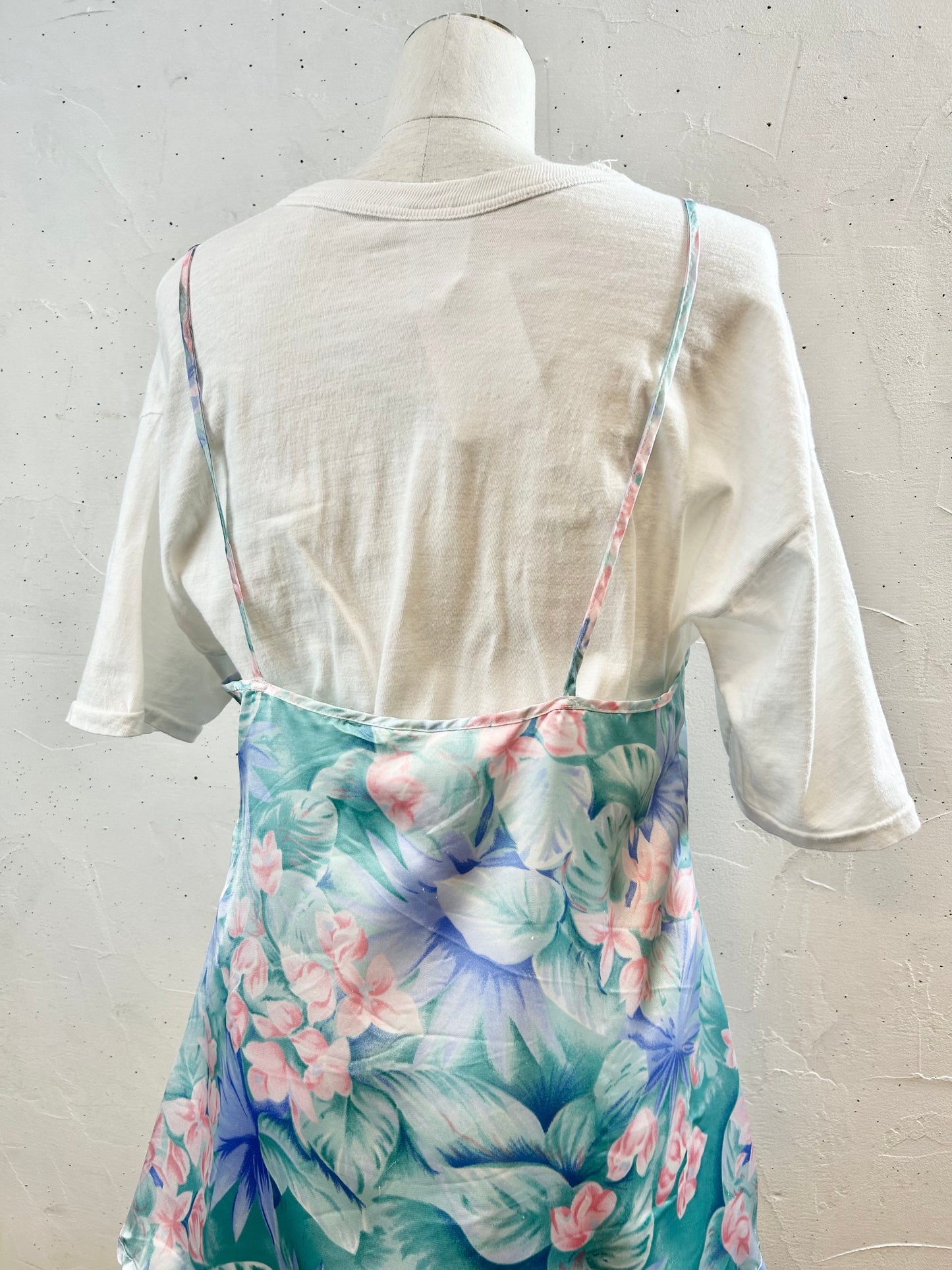 Vintage Camisole Tops [F30388]