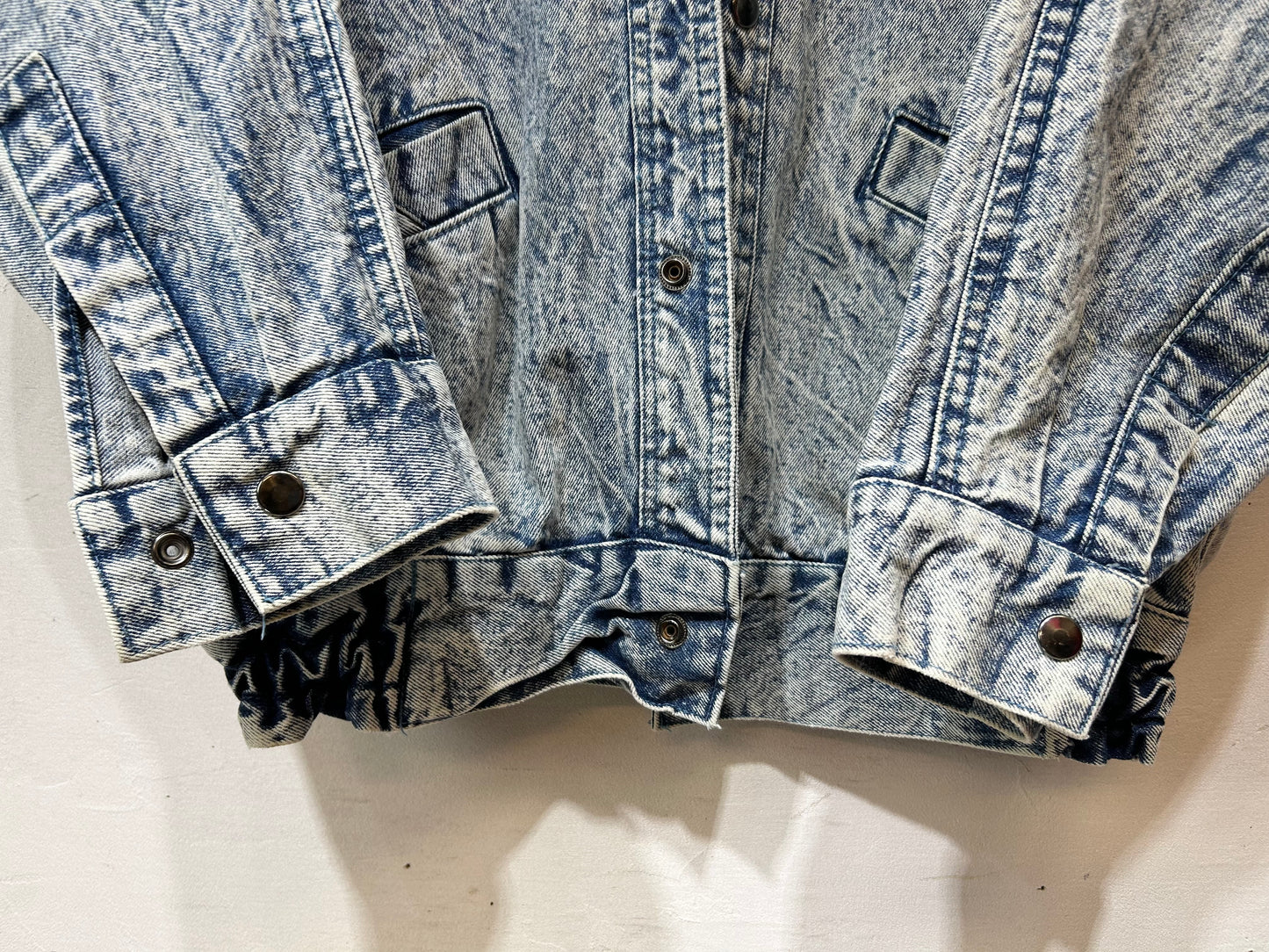 Vintage Denim Jacket [E26979]