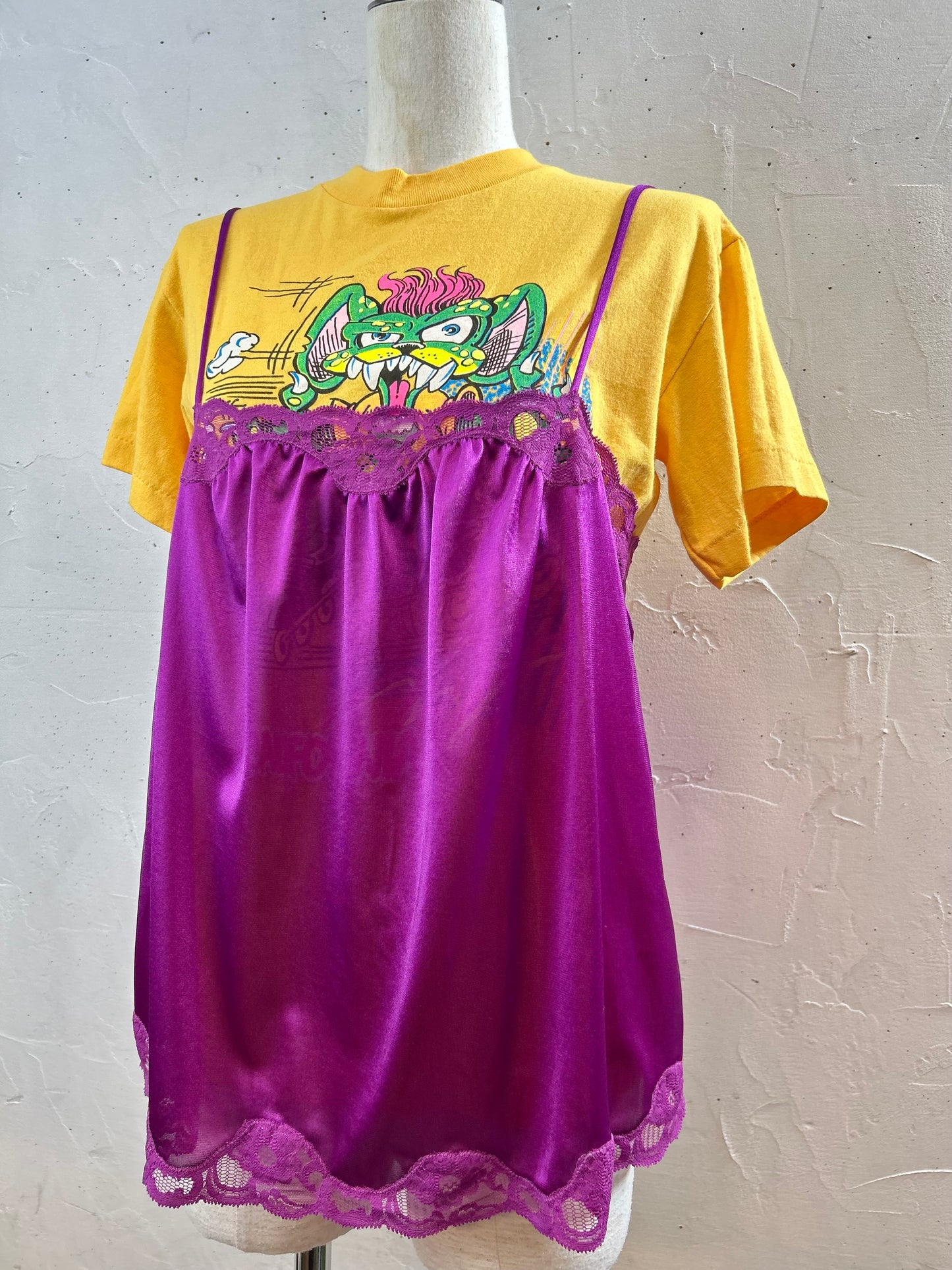 Vintage Camisole Tops [F30392]