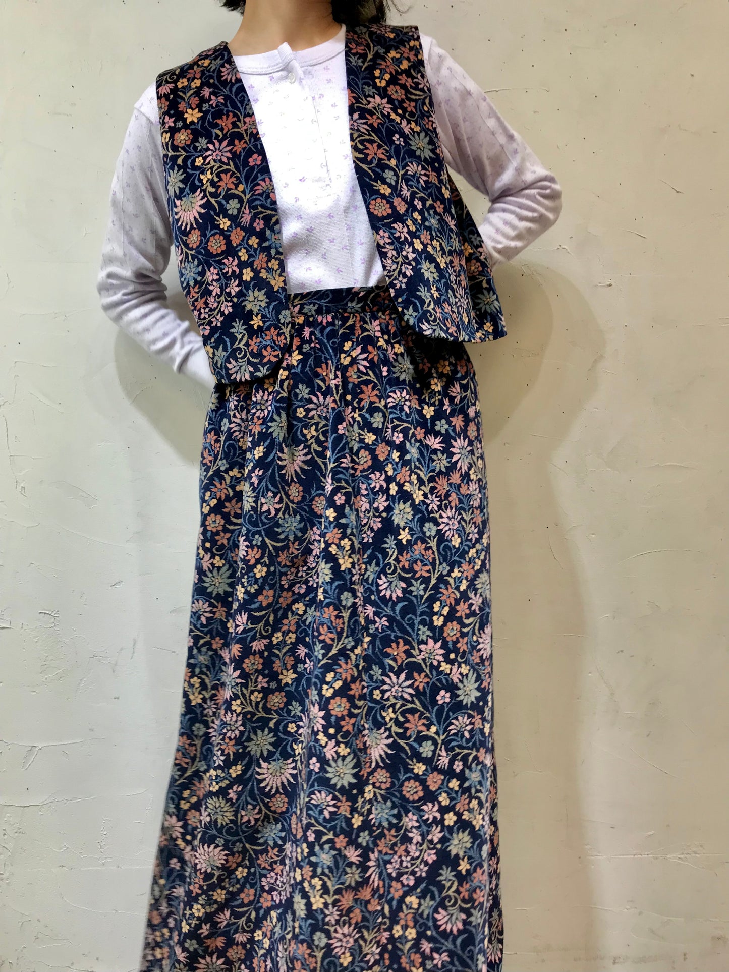 Vintage Vest ＆ Skirt Velours Set up [K25554]