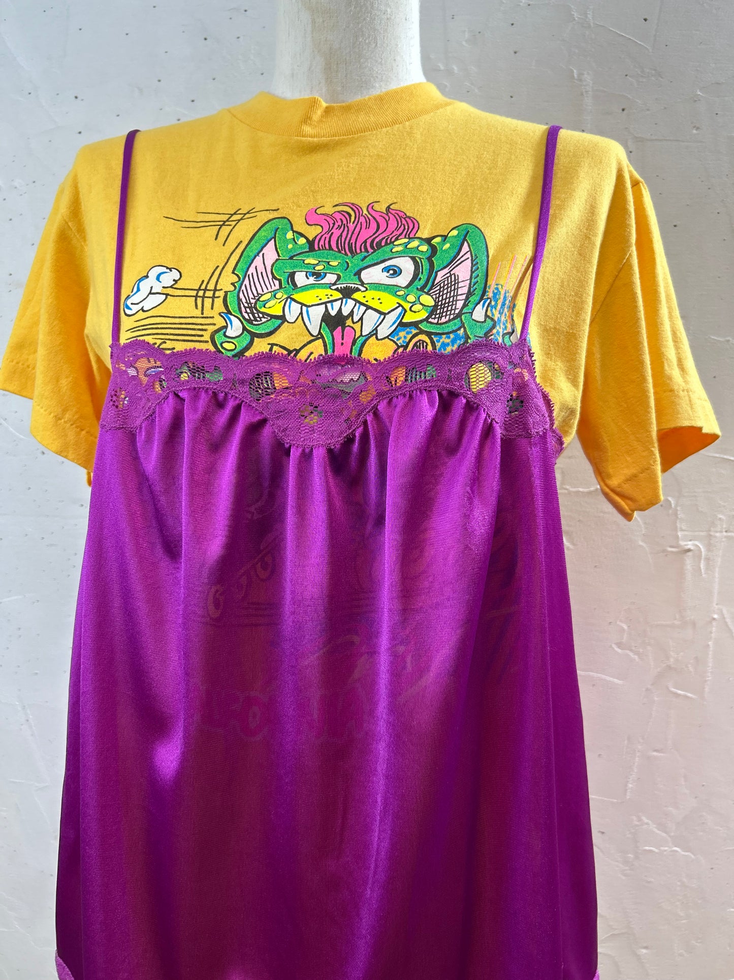 Vintage Camisole Tops [F30392]