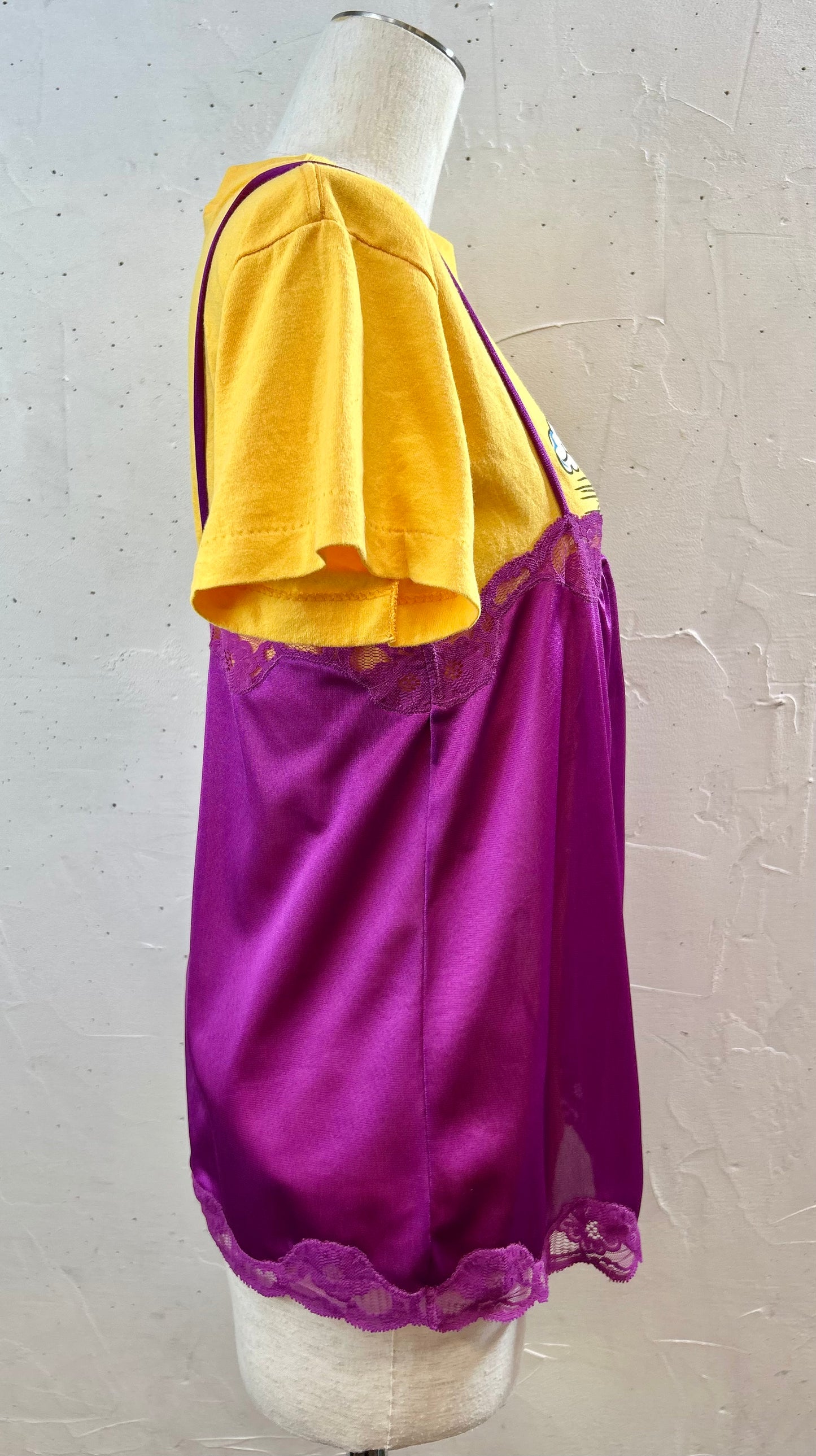 Vintage Camisole Tops [F30392]