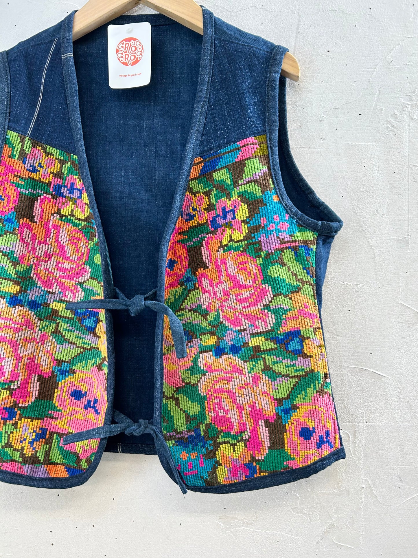 Vintage Guatemala Embroidery Vest [H28218]