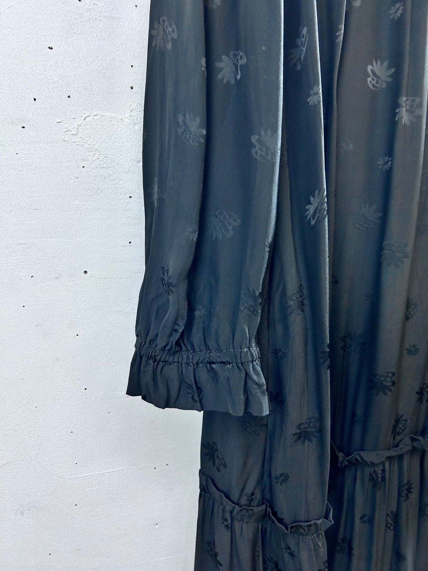 Vintage Black Dress [L29088]