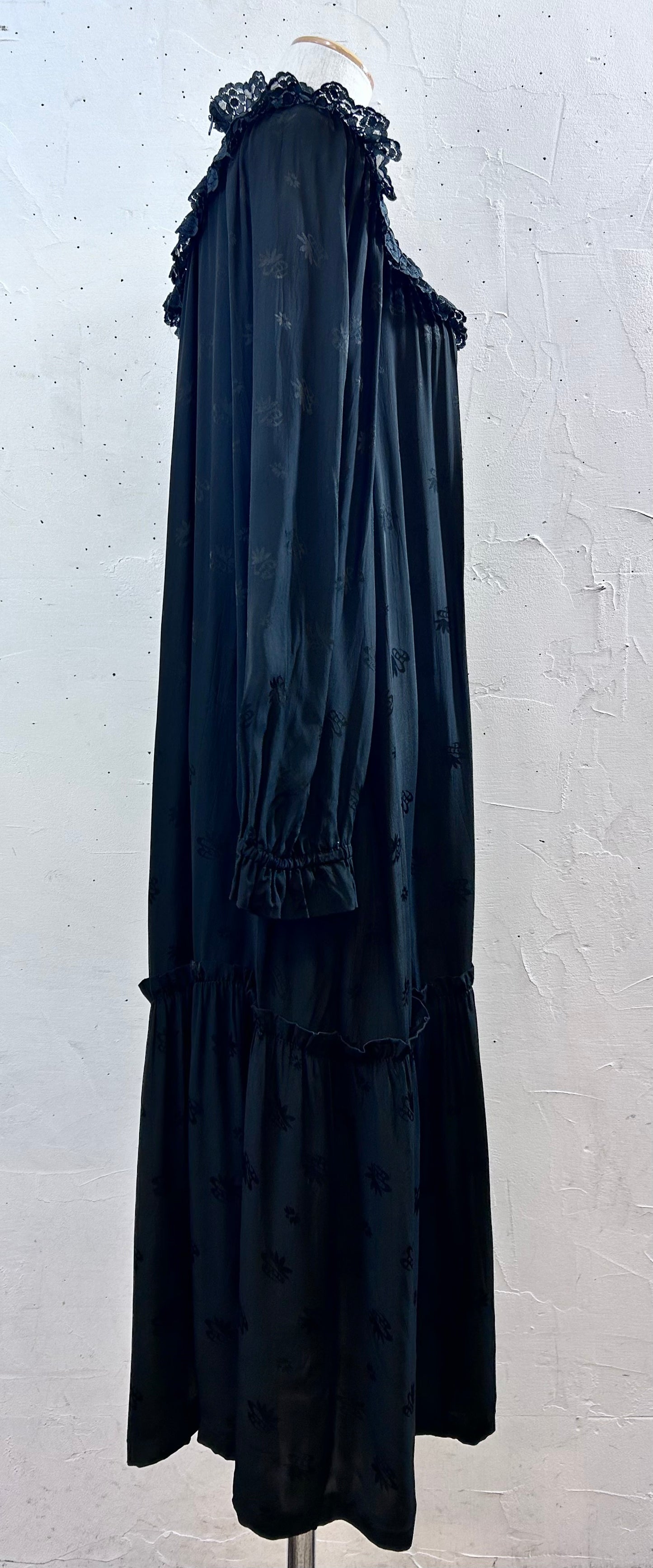 Vintage Black Dress [L29088]