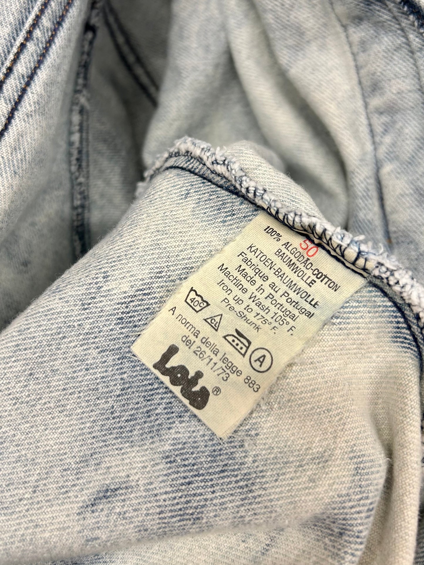 Vintage Chemical Denim Jacket [D29964]
