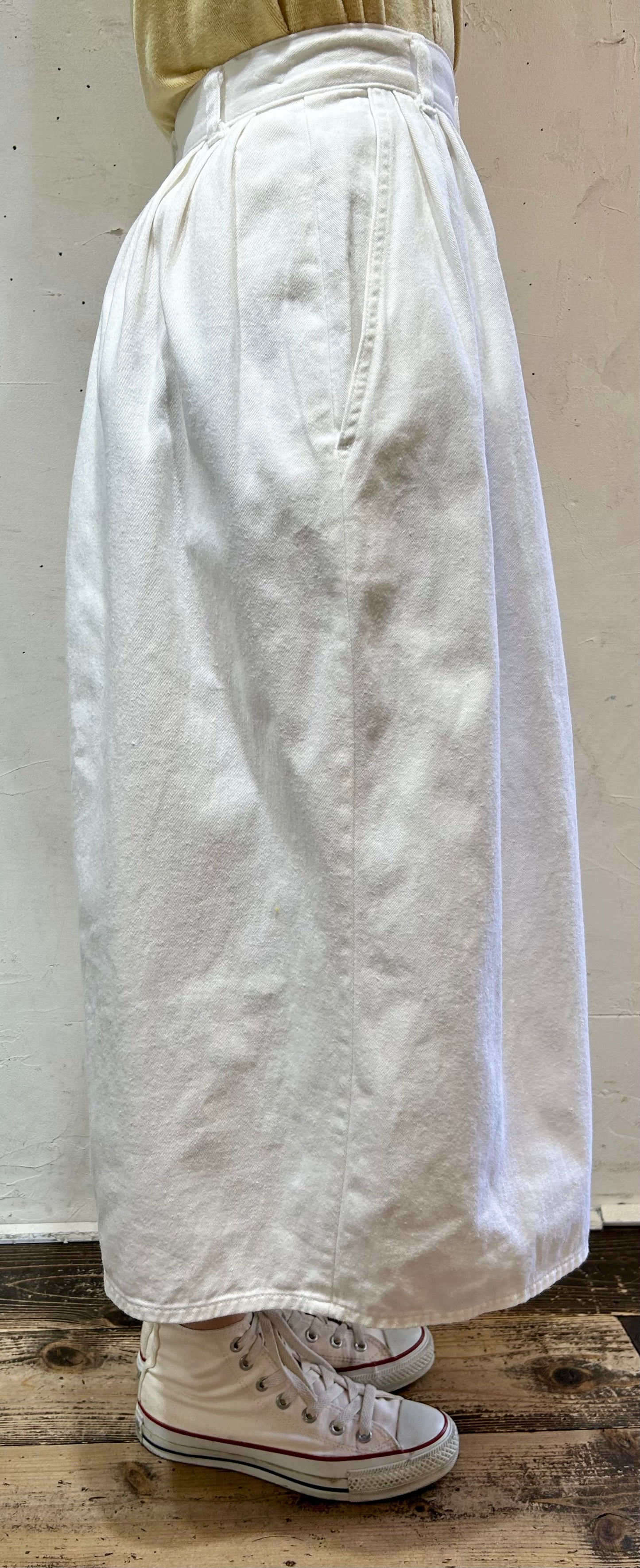 Vintage White Cotton Skirt MADE IN USA [B26230]