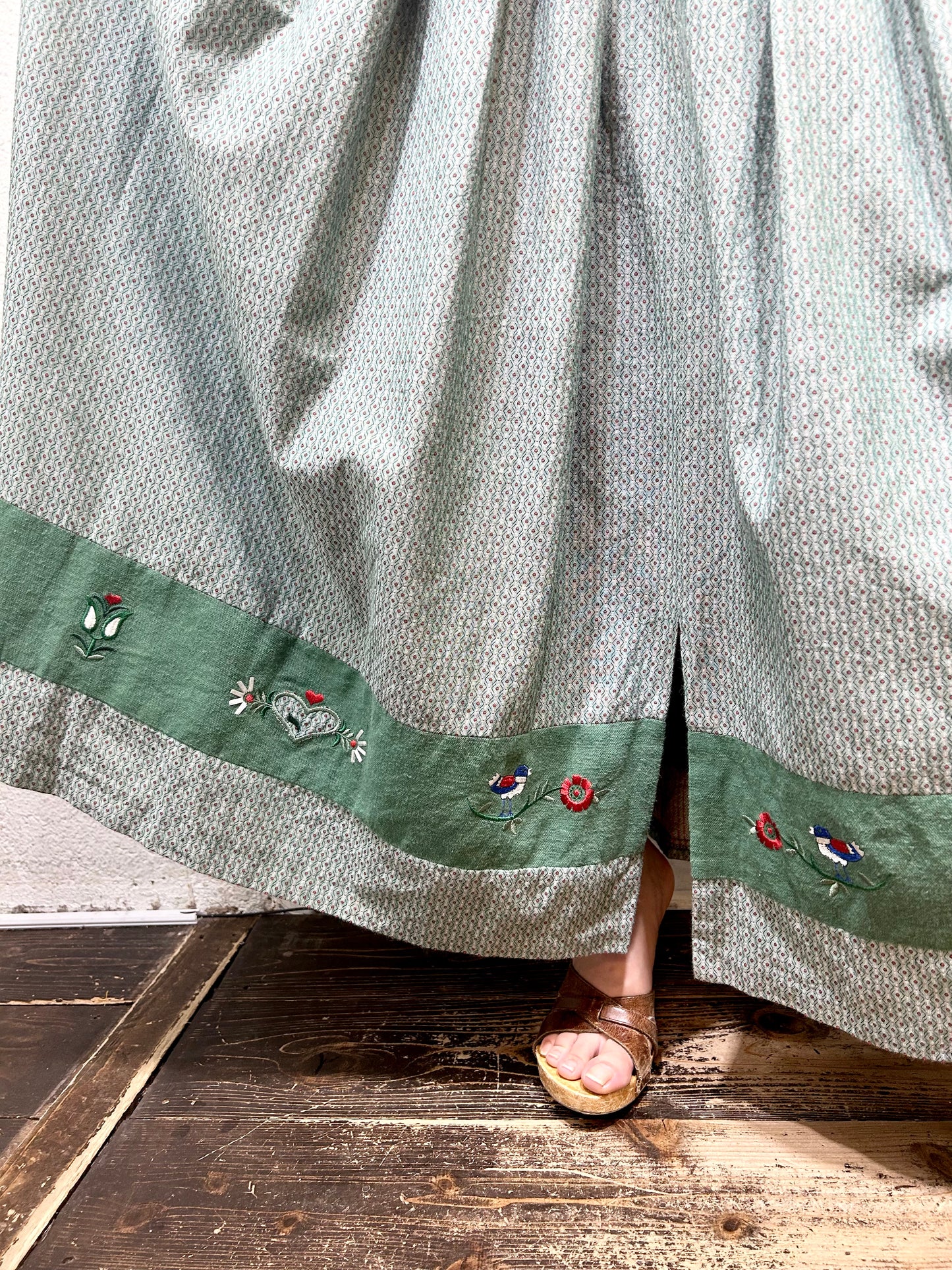 Vintage Tyrol Skirt [H24879]