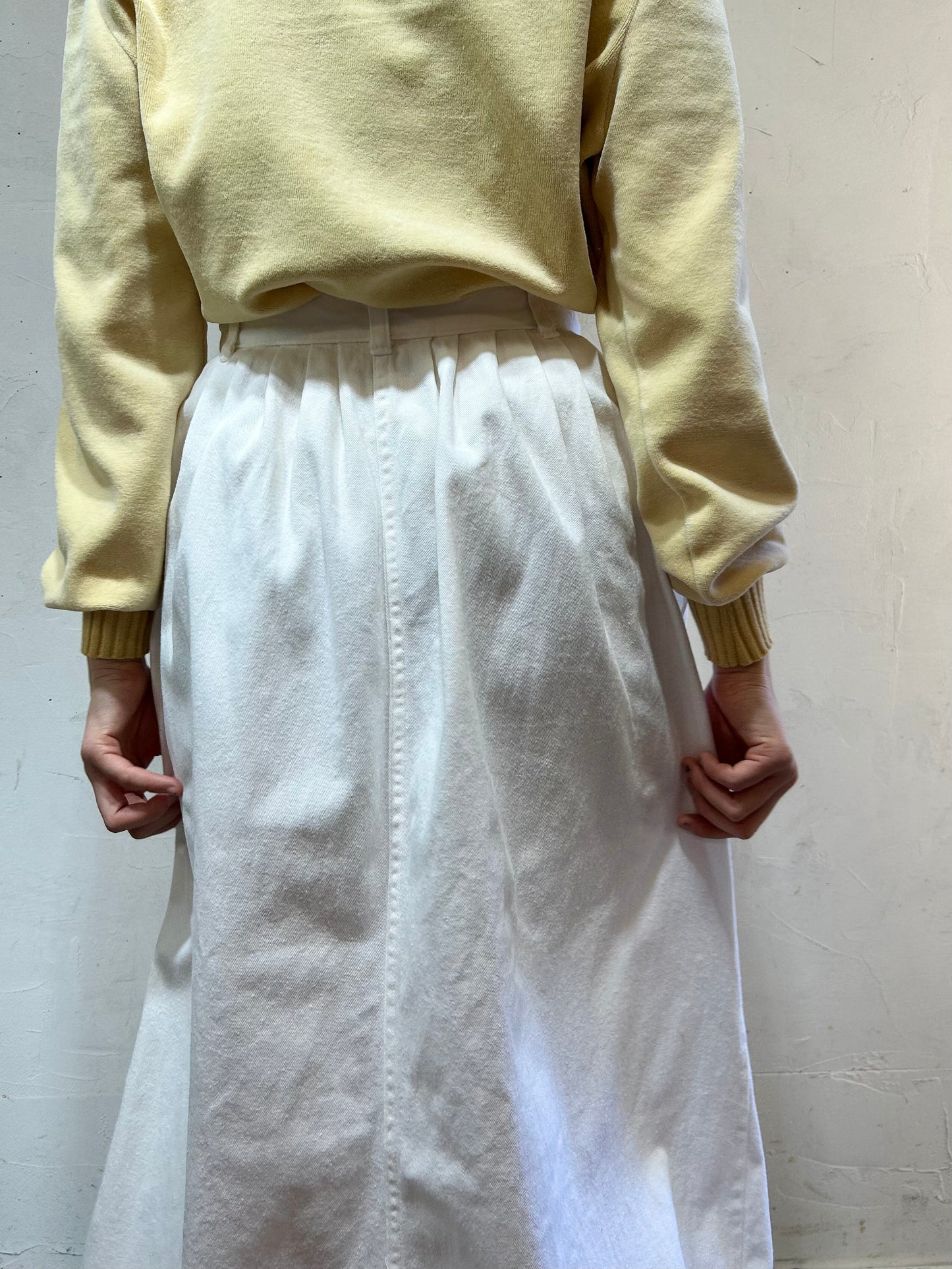 Vintage White Cotton Skirt MADE IN USA [B26230]