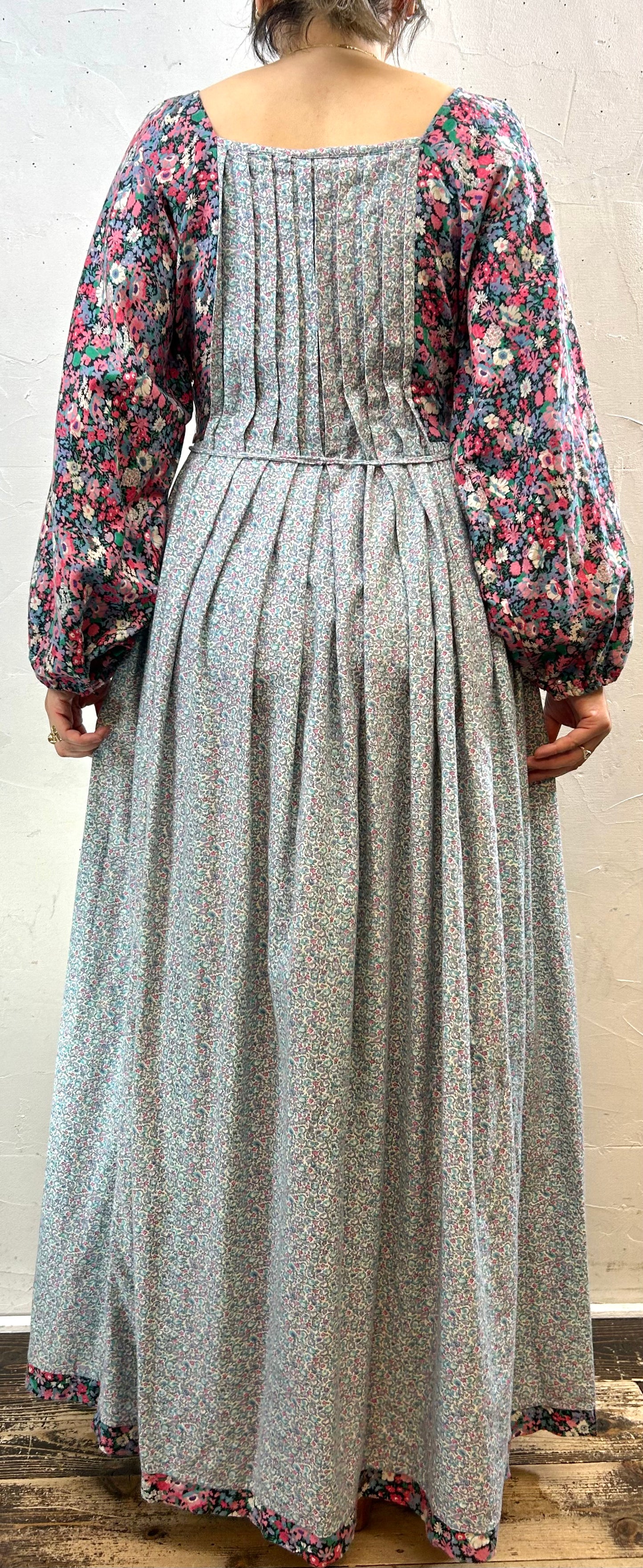 70sVintage Dress MADE IN GREAT BRITAIN [H28236]