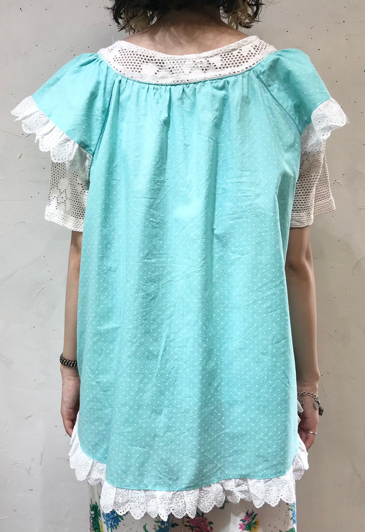 Vintage Blouse [G24562]