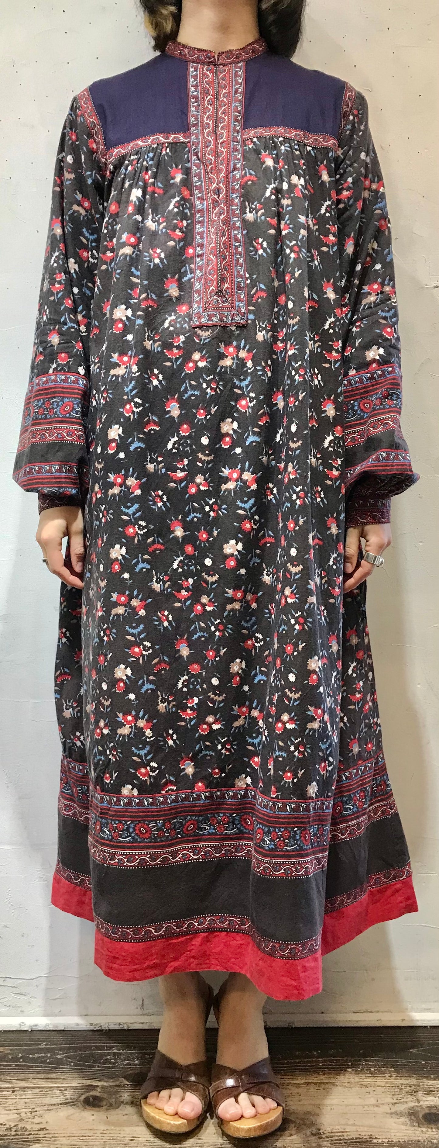 Vintage Indian Cotton Dress  [A25989]