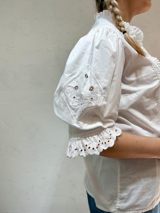 Vintage White Blouse [D26856]