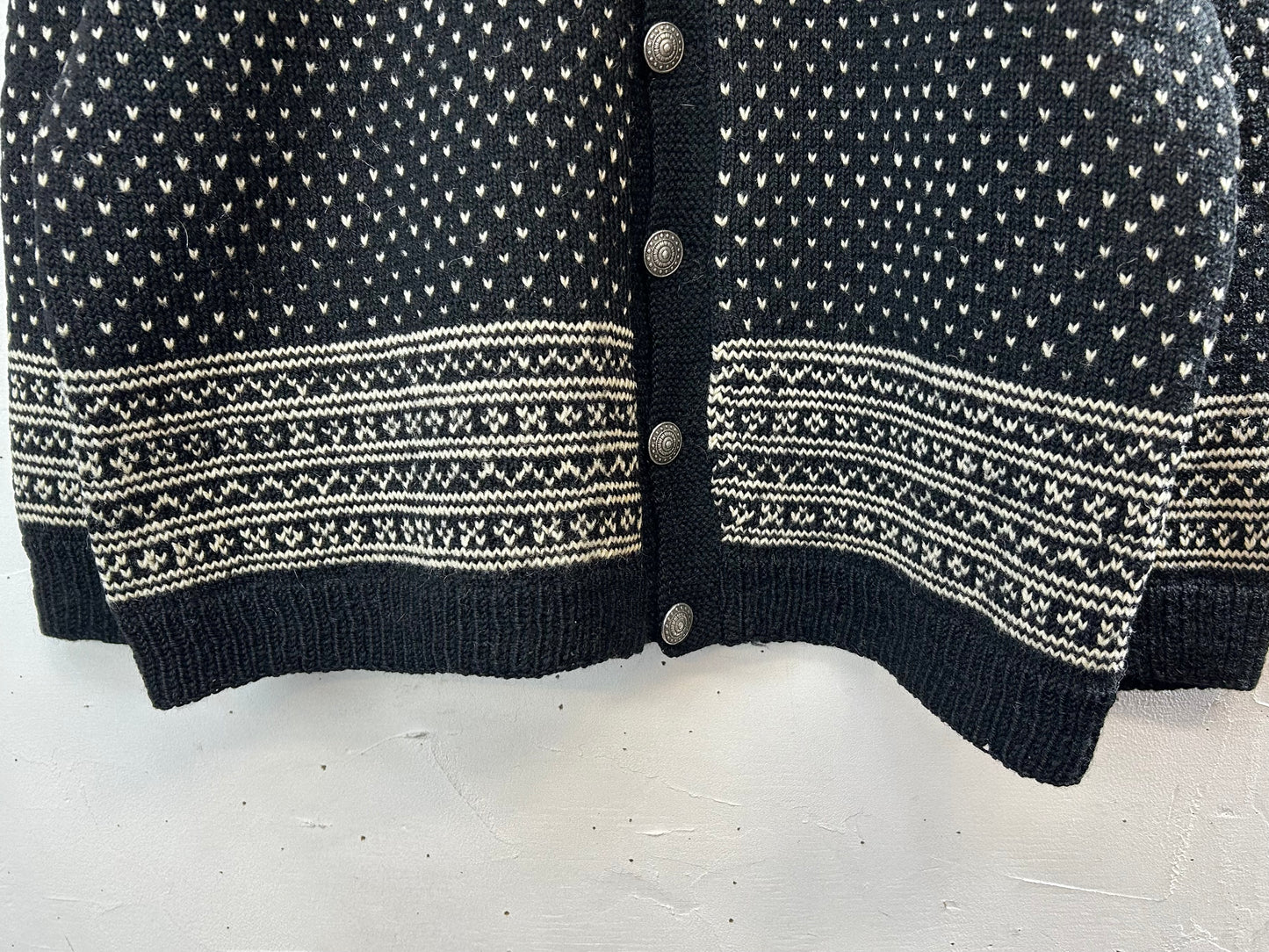 Vintage Nordic Knit Cardigan [A29329]