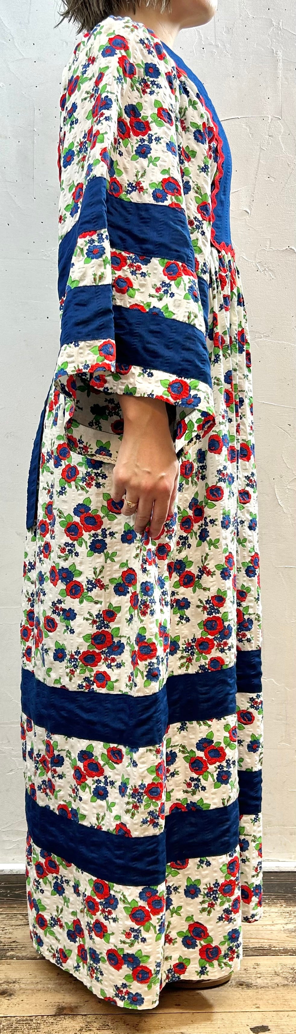 ’70s Vintage Dress [F27749]