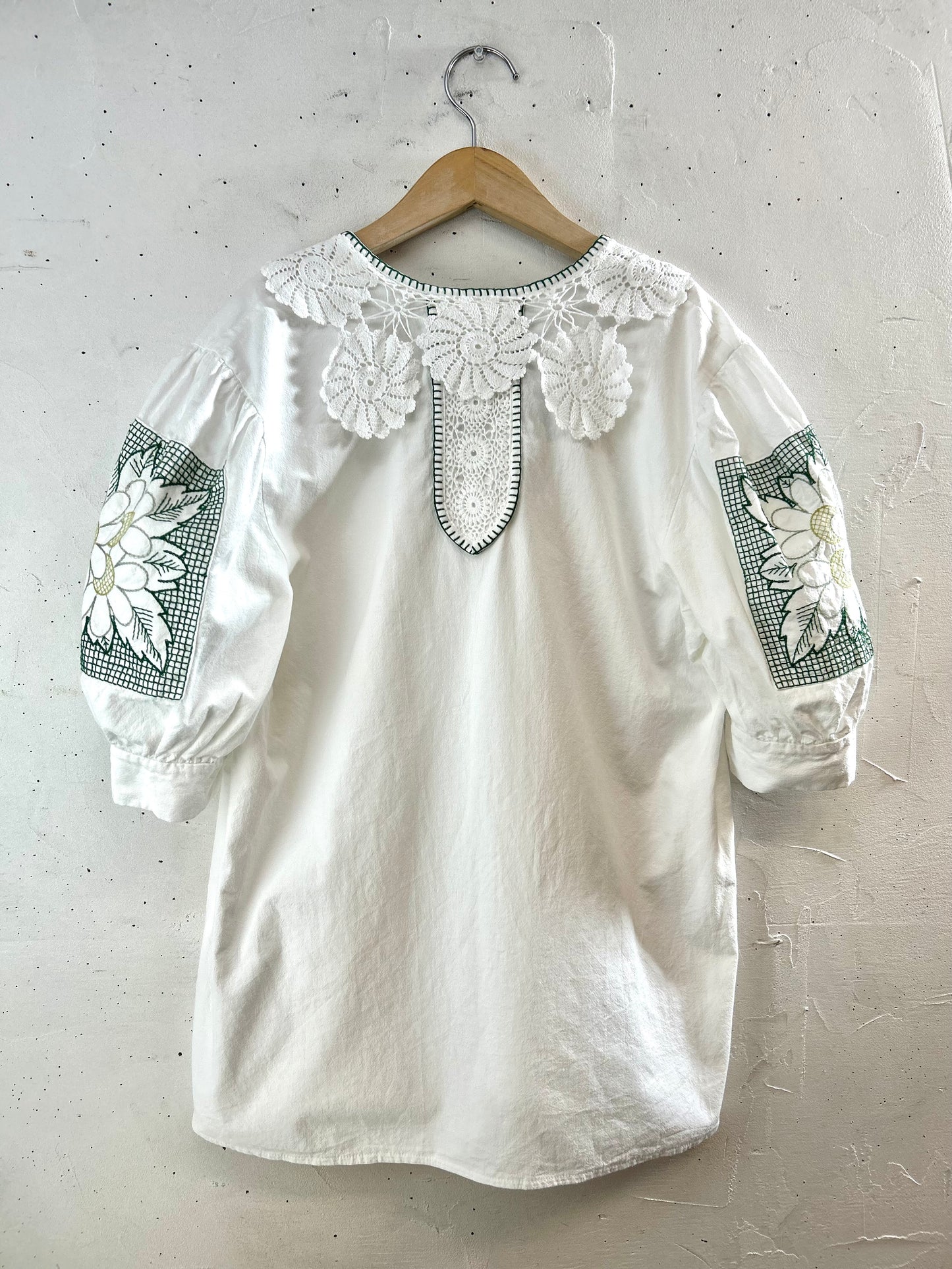 Vintage Tyrol Blouse  [F30397]