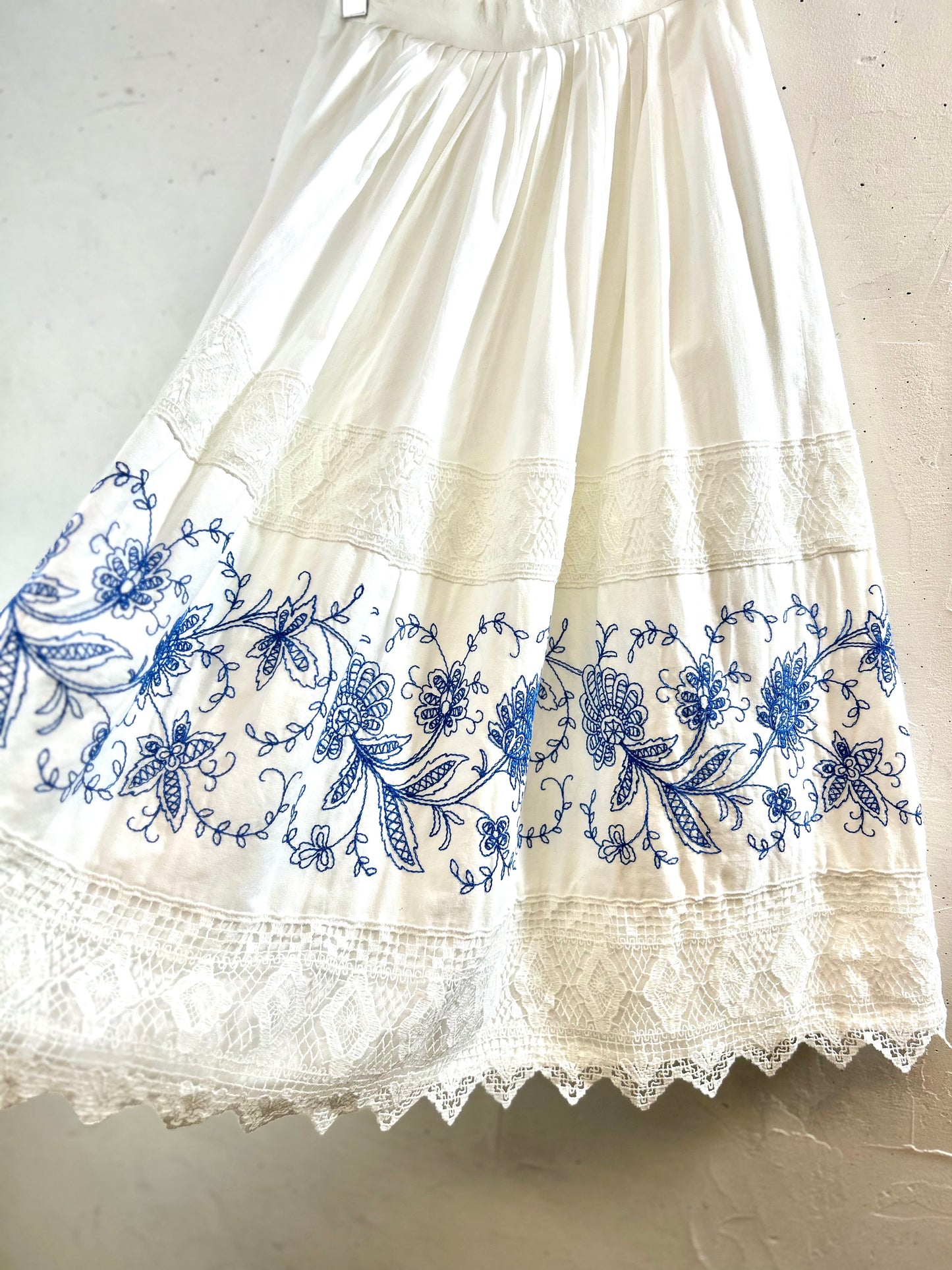Vintage Tyrol Skirt [F30395]