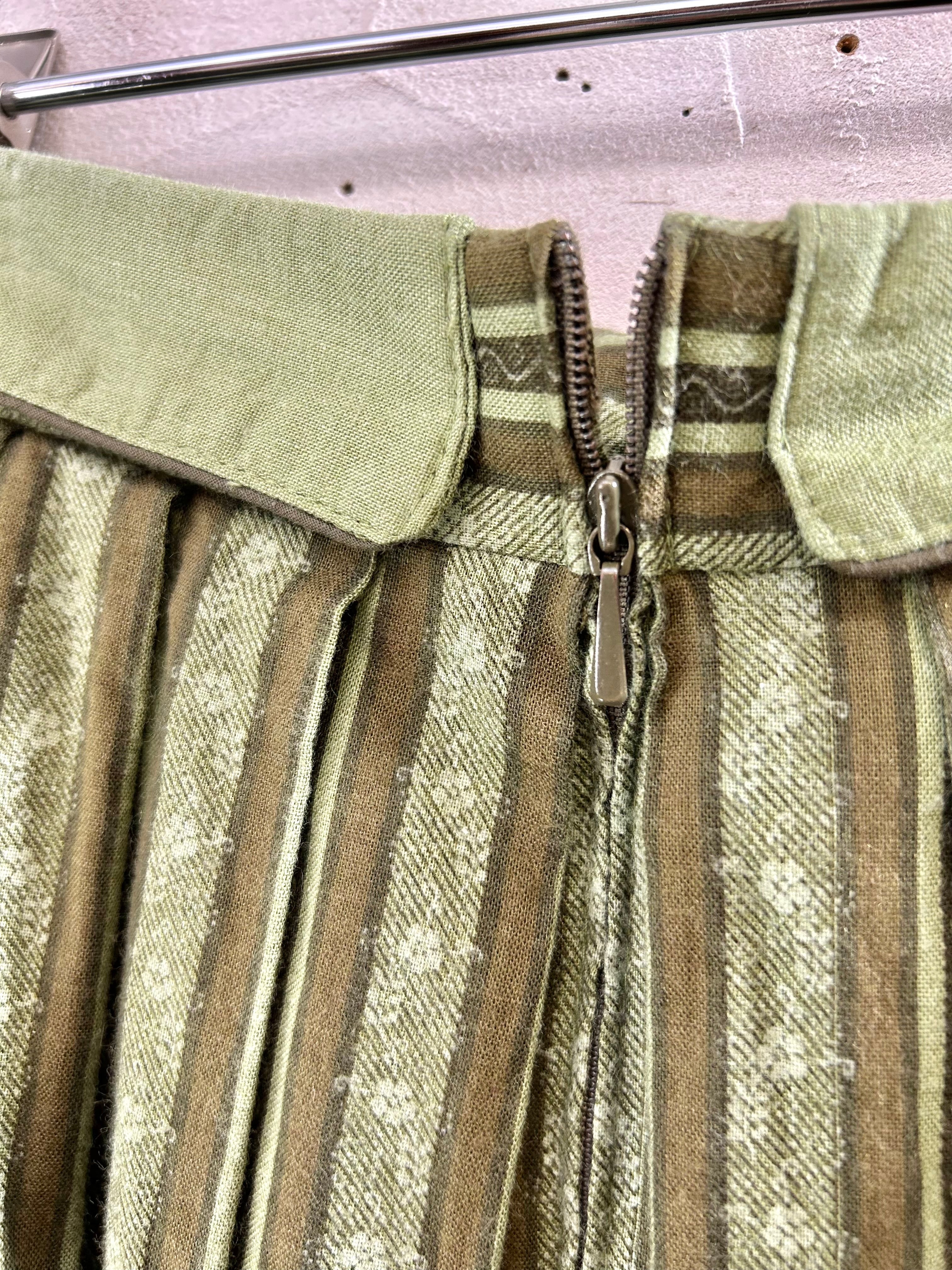 Vintage Tyrol Skirt 〜WiKo〜 [I28431] – GROGGROG