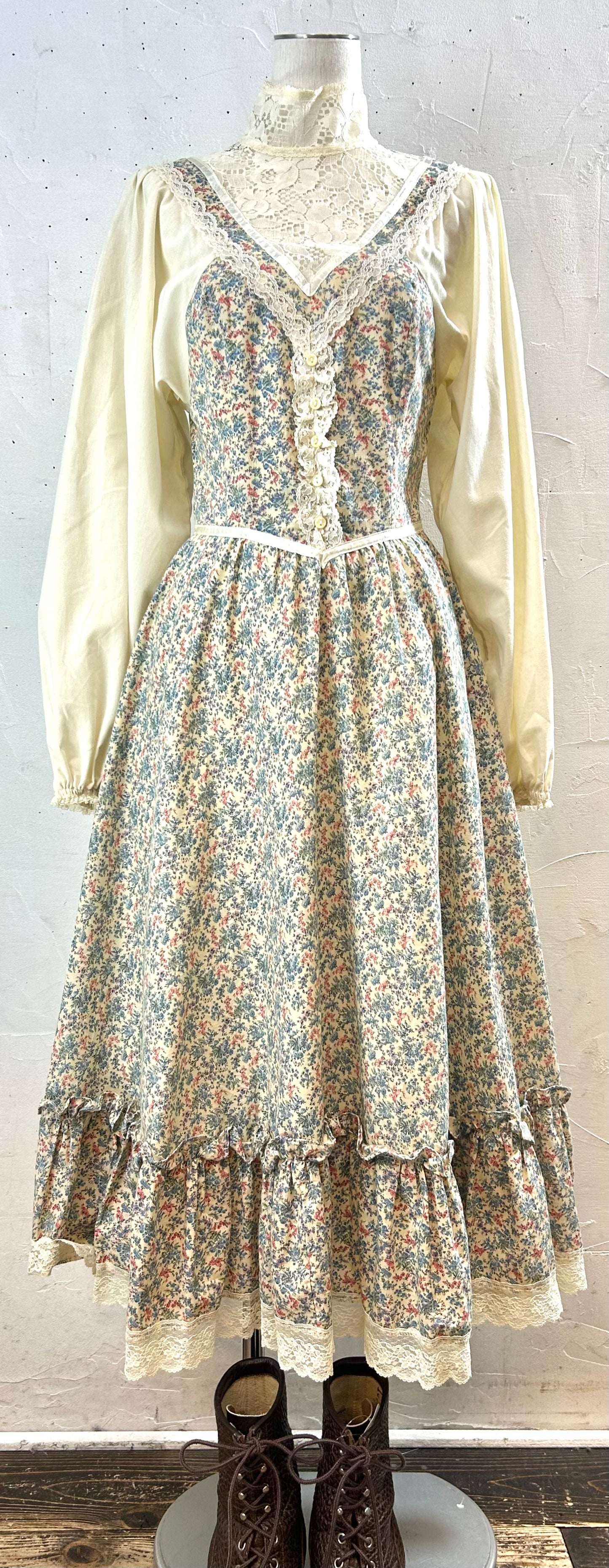 ’70s Vintage Dress〜GUNNE SAX 〜[A29343］