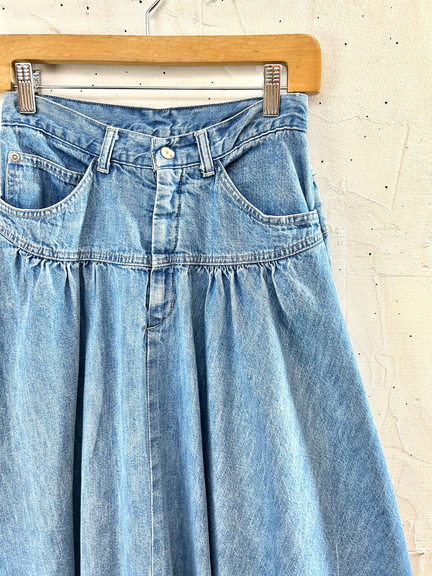 Vintage Denim Skirt  [I28874]