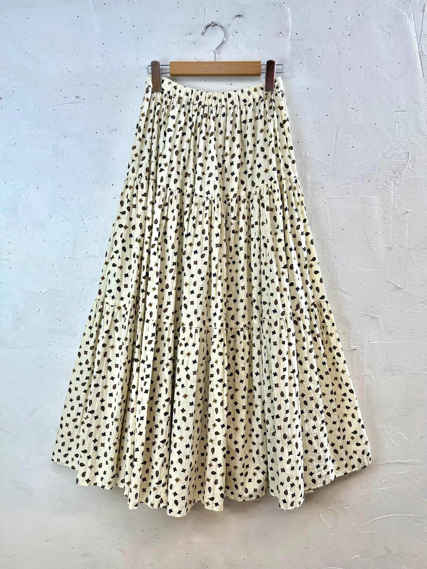 Vintage Tiered Skirt  [D29976]