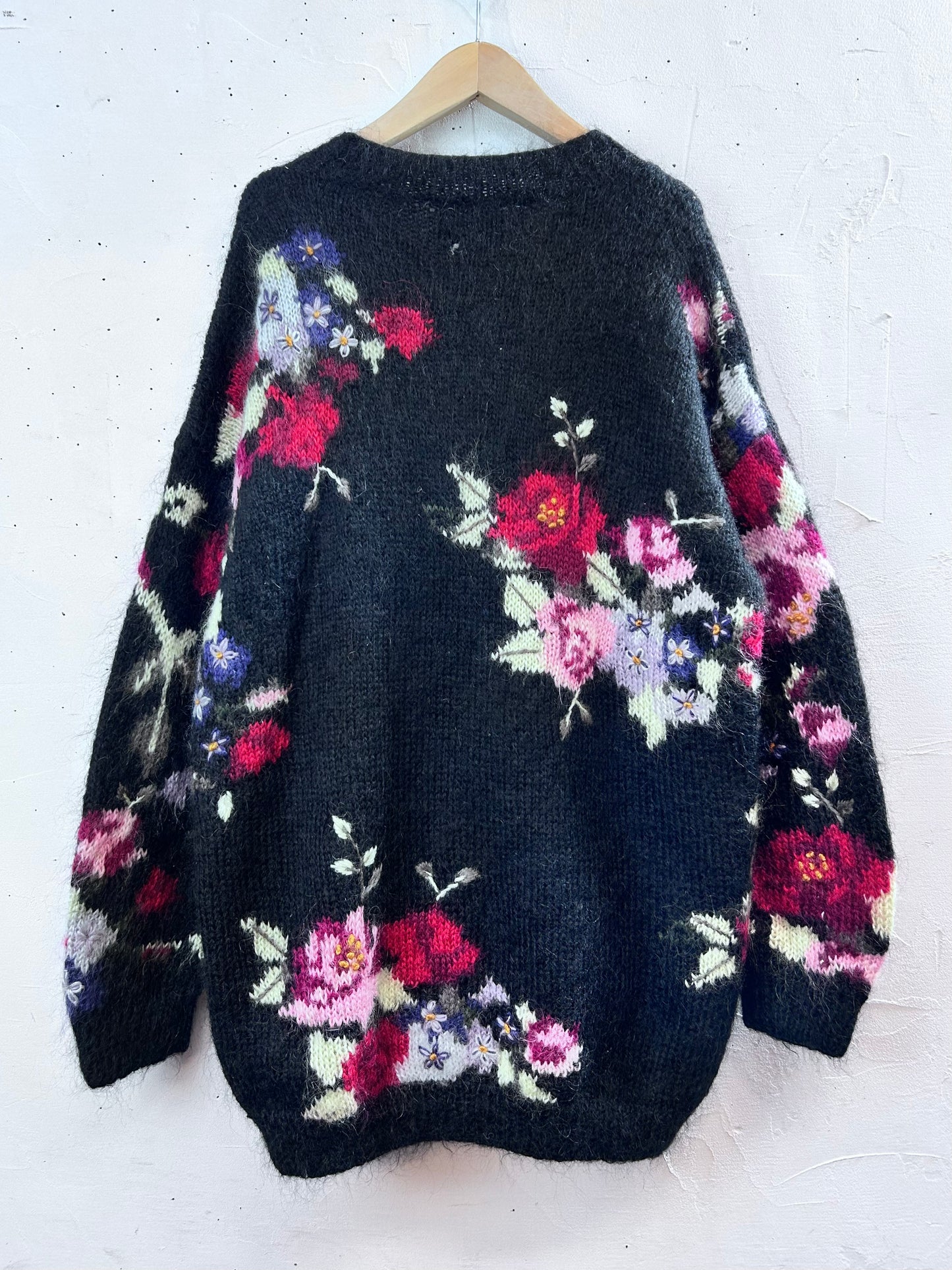 Vintage Hand Knit Cardigan [L29110]