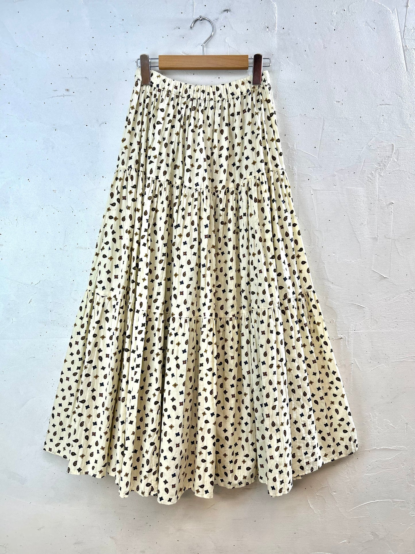 Vintage Tiered Skirt  [D29976]