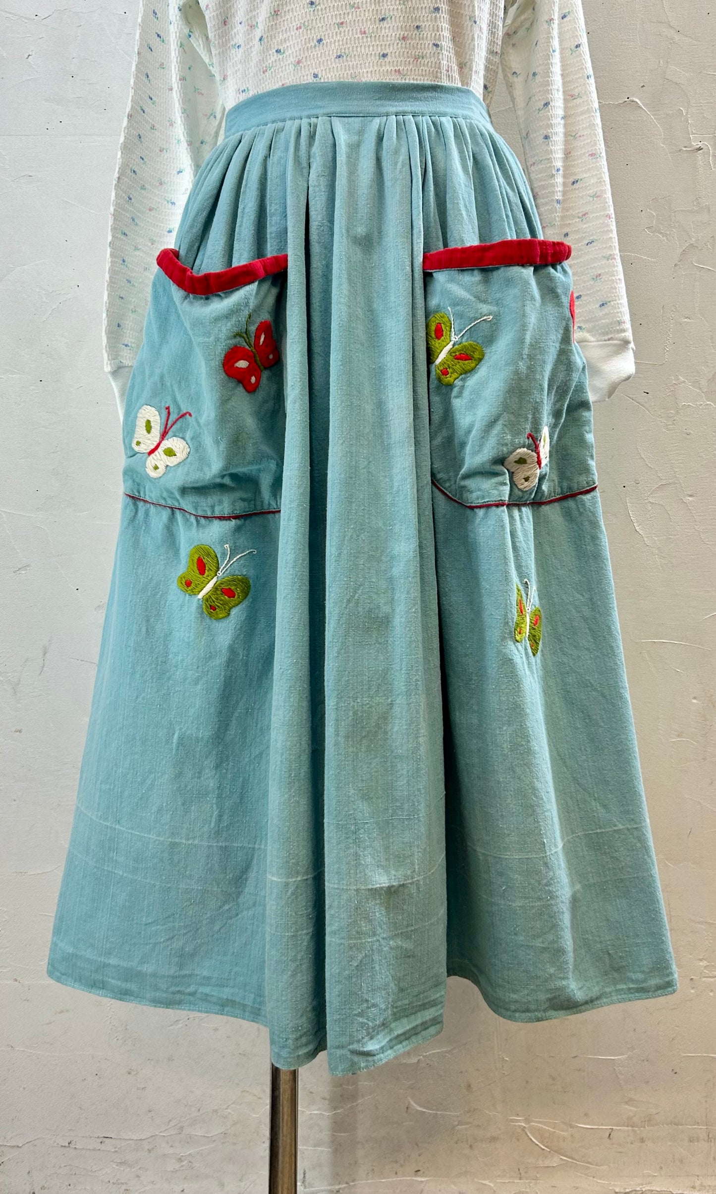 ’50s Vintage Hand Embroidered Skirt MADE IN MEXICO [I28442]