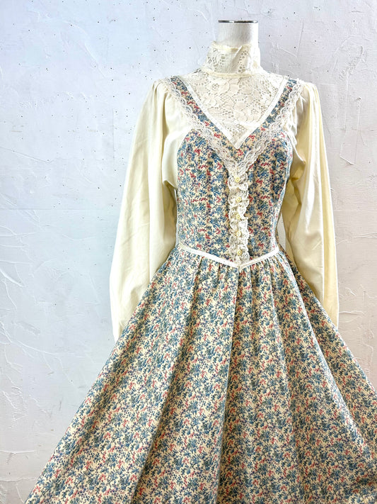 ’70s Vintage Dress〜GUNNE SAX 〜[A29343］