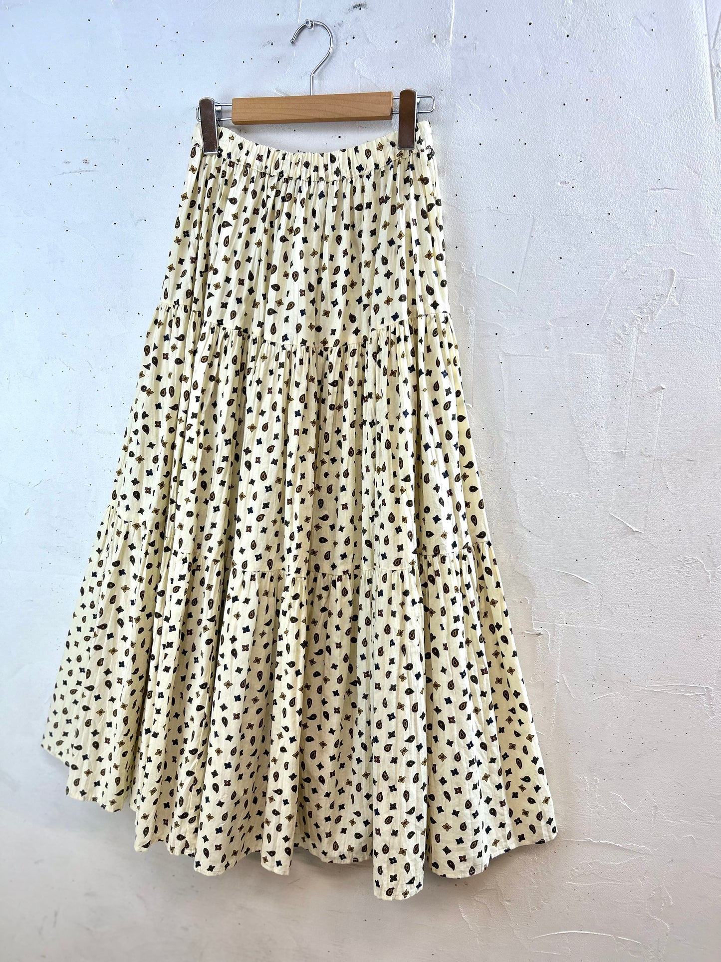 Vintage Tiered Skirt  [D29976]