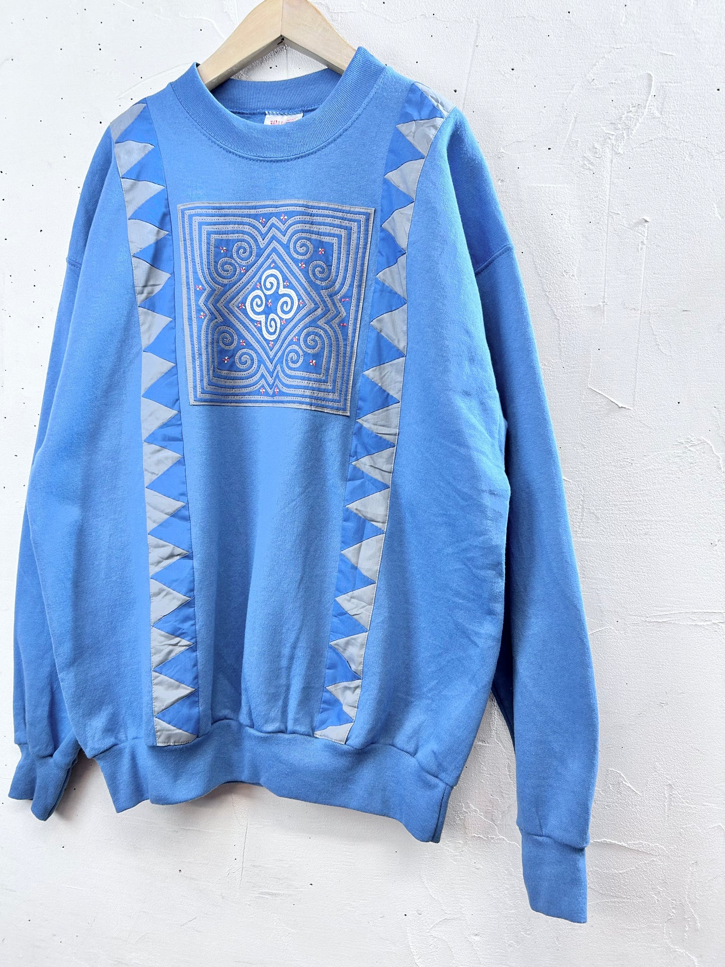 Vintage Native Patch Sweat 〜Hanes〜 [L29104]