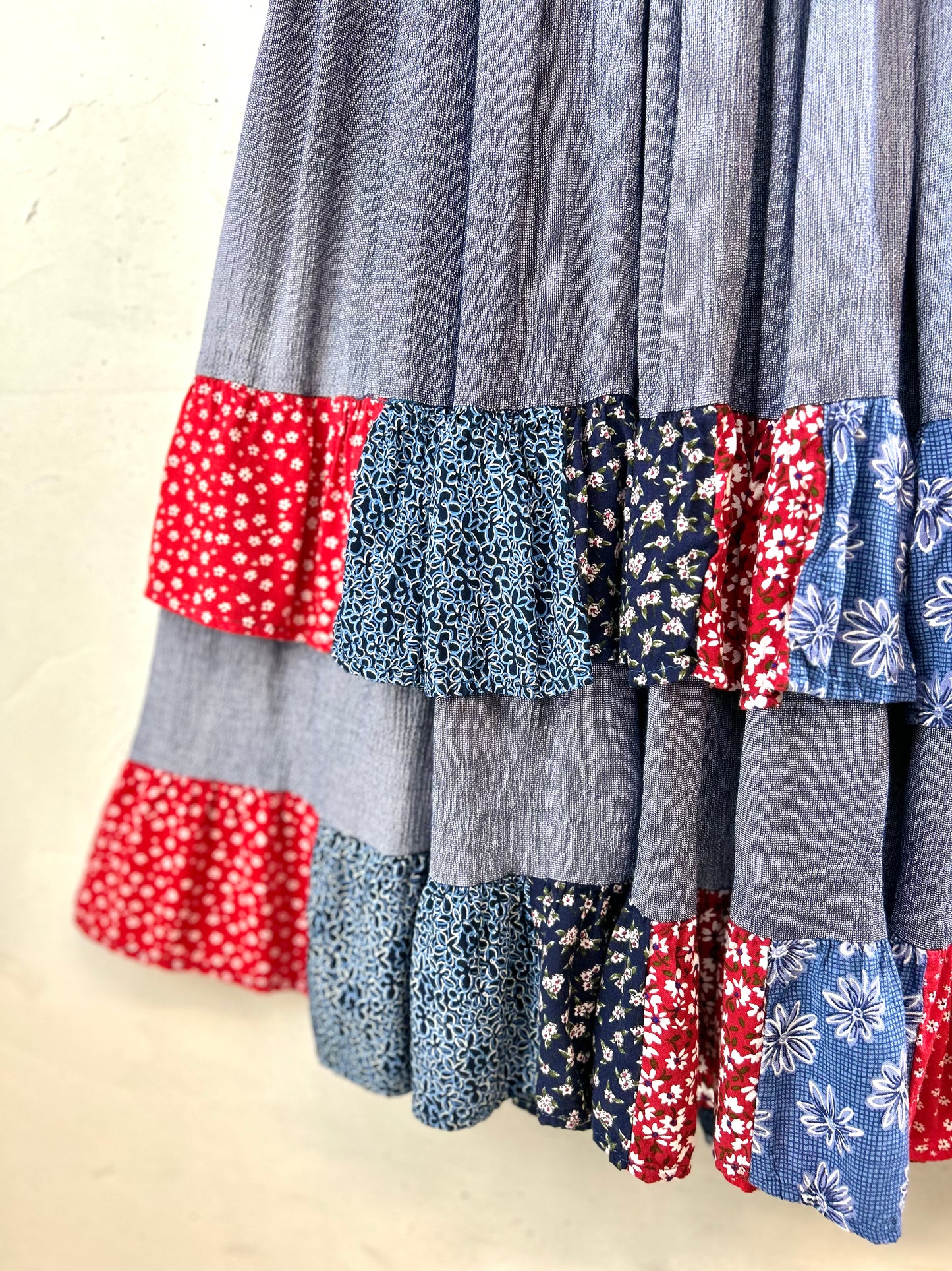 Vintage Tiered Skirt MADE IN USA [E30185]
