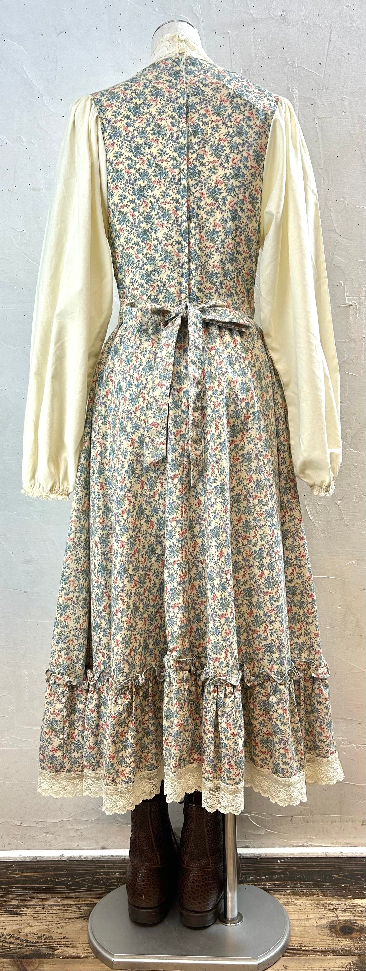 ’70s Vintage Dress〜GUNNE SAX 〜[A29343］