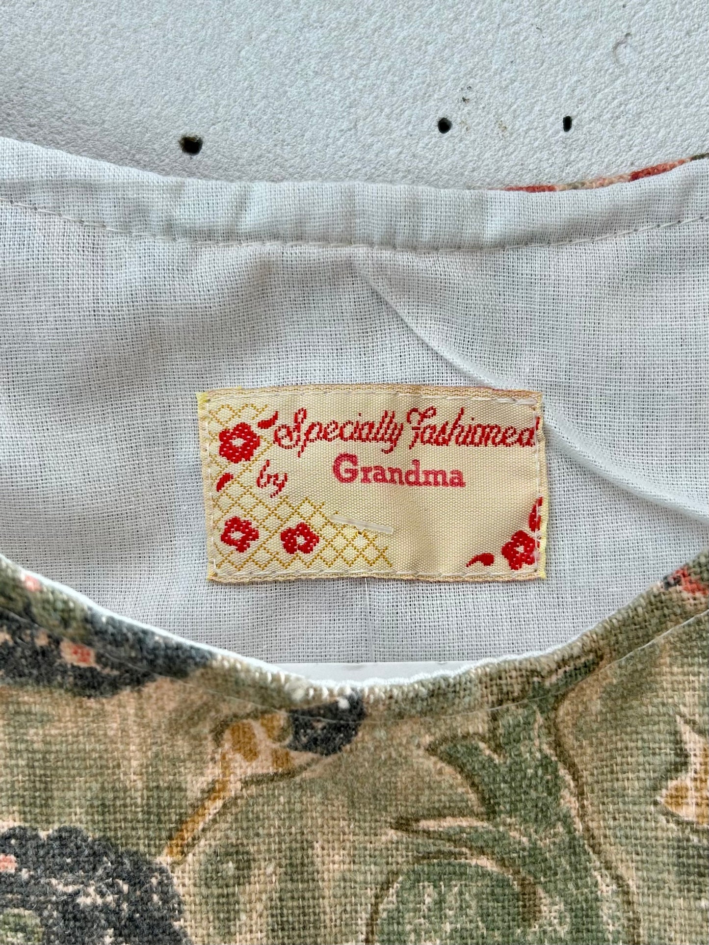 Vintage Grandmas Made Over Dress [K28881]