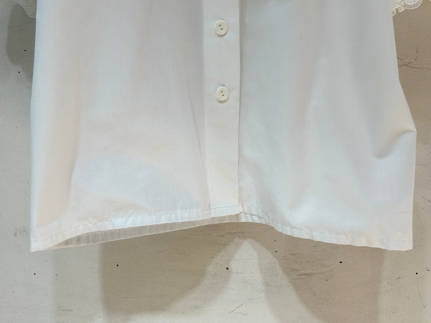 Vintage White Blouse [D26858]