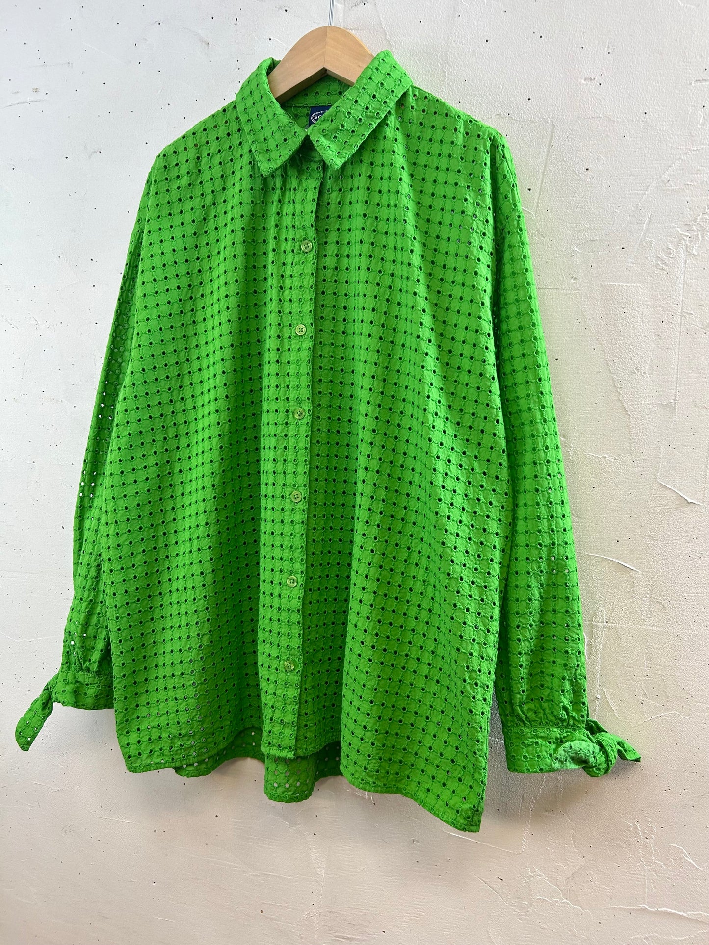 Vintage Eyelet Lace Shirt [E30194]