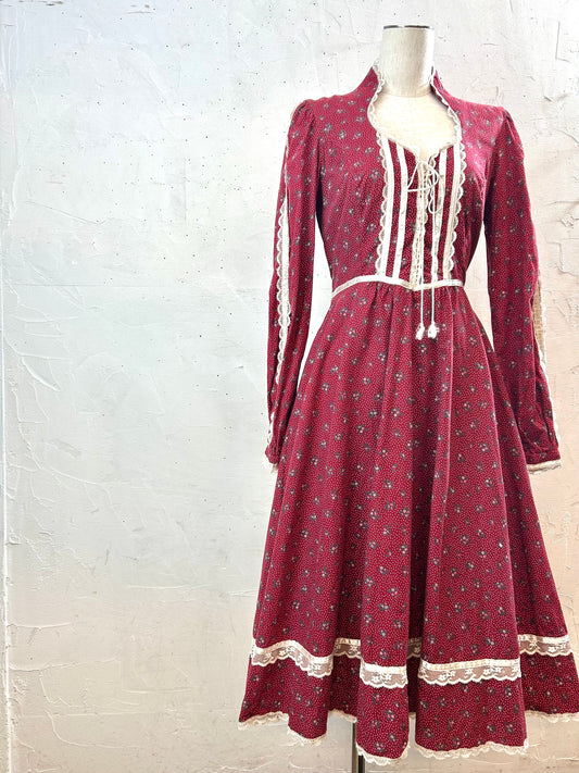 ’70s Vintage Dress〜GUNNE SAX 〜[A29342］