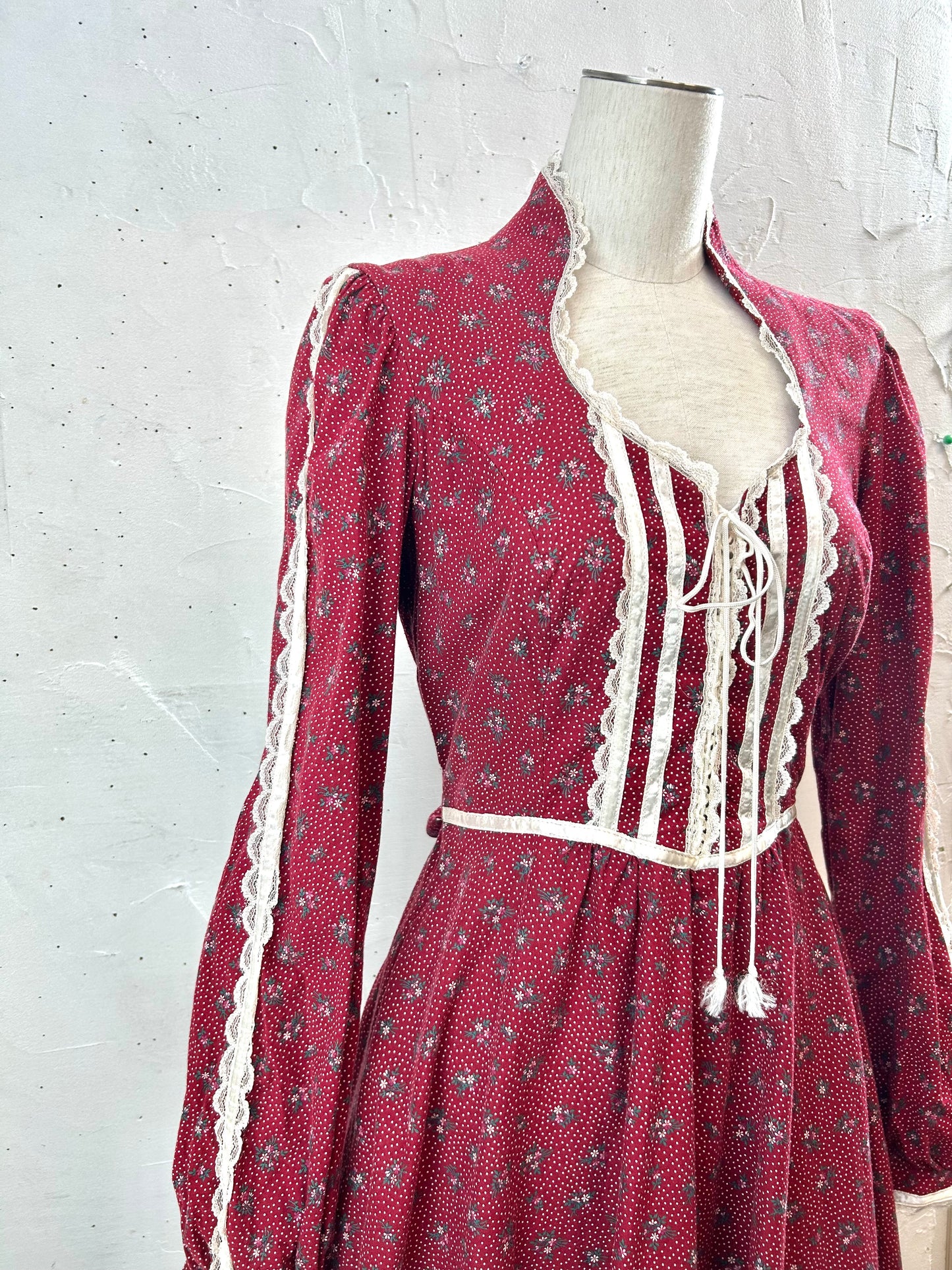 ’70s Vintage Dress〜GUNNE SAX 〜[A29342］