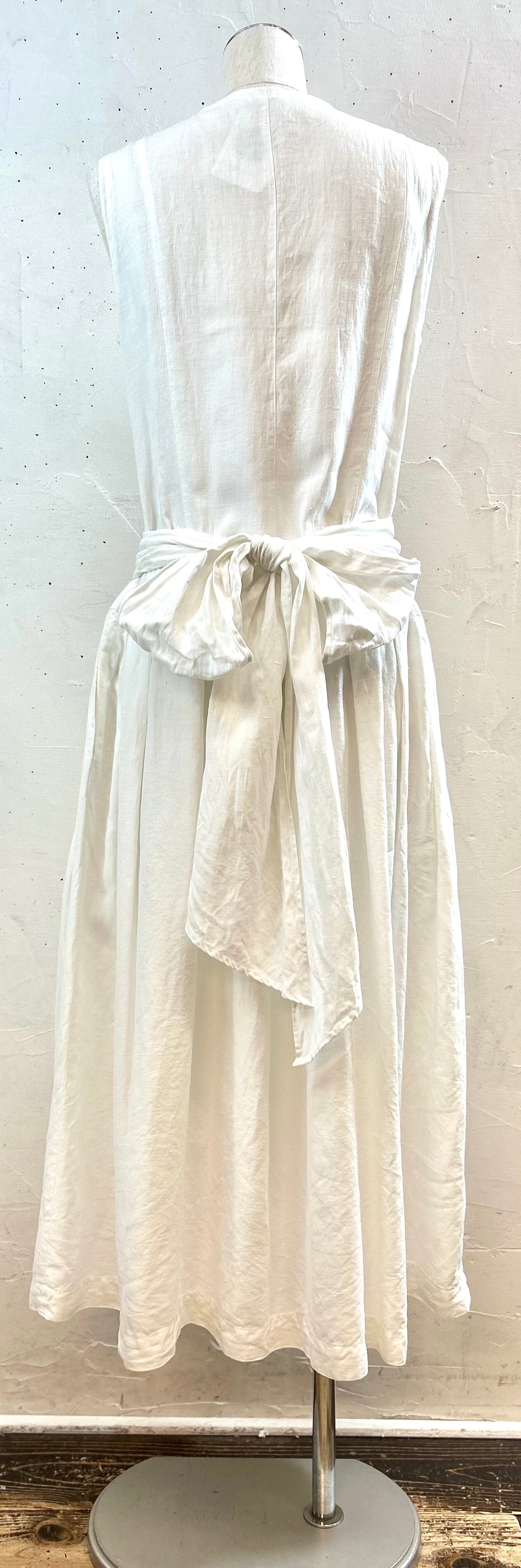 Vintage Linen Dress [D29985]