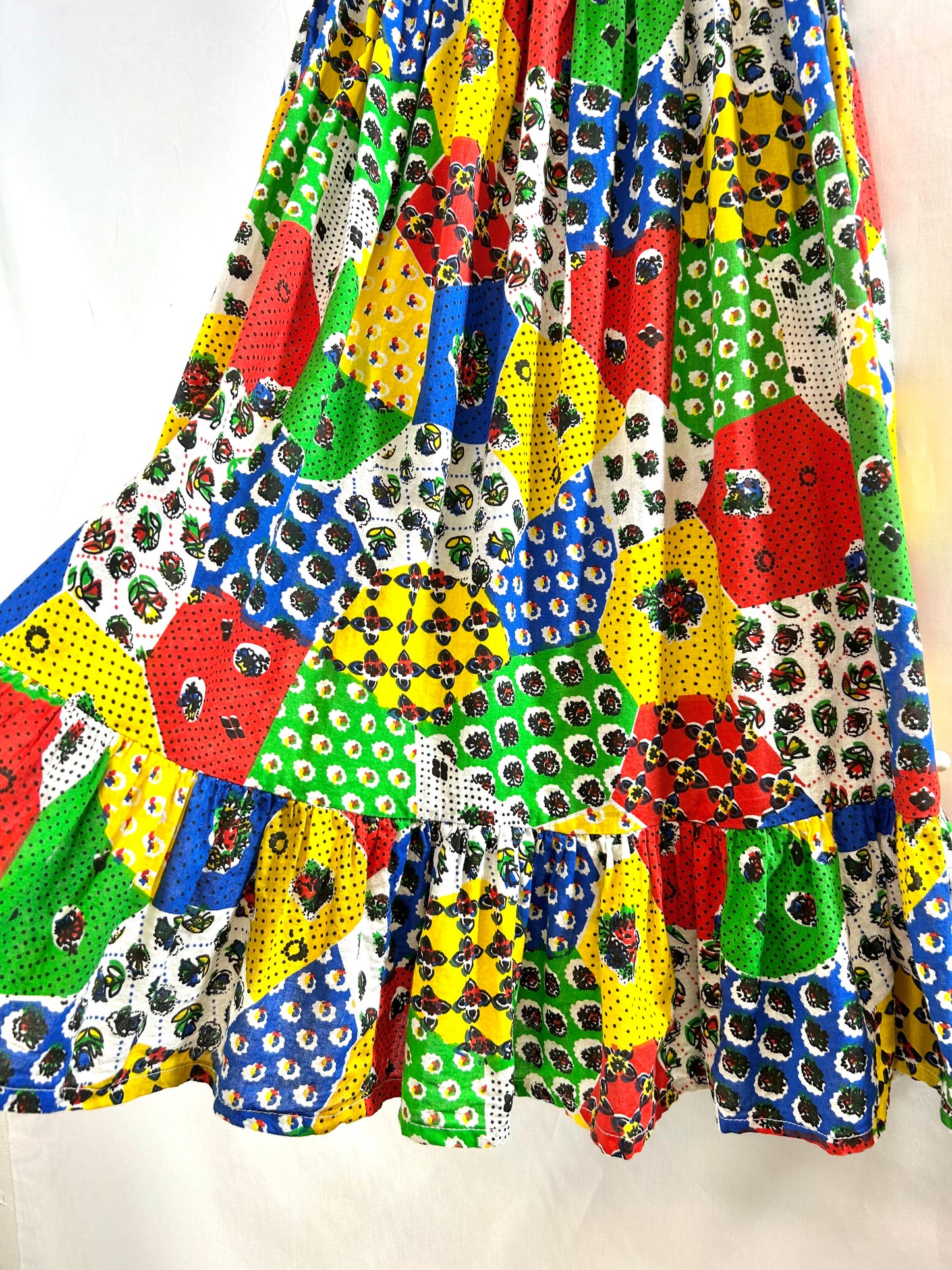 ’70s Vintage Patchwork Pattern Skirt [F27747]