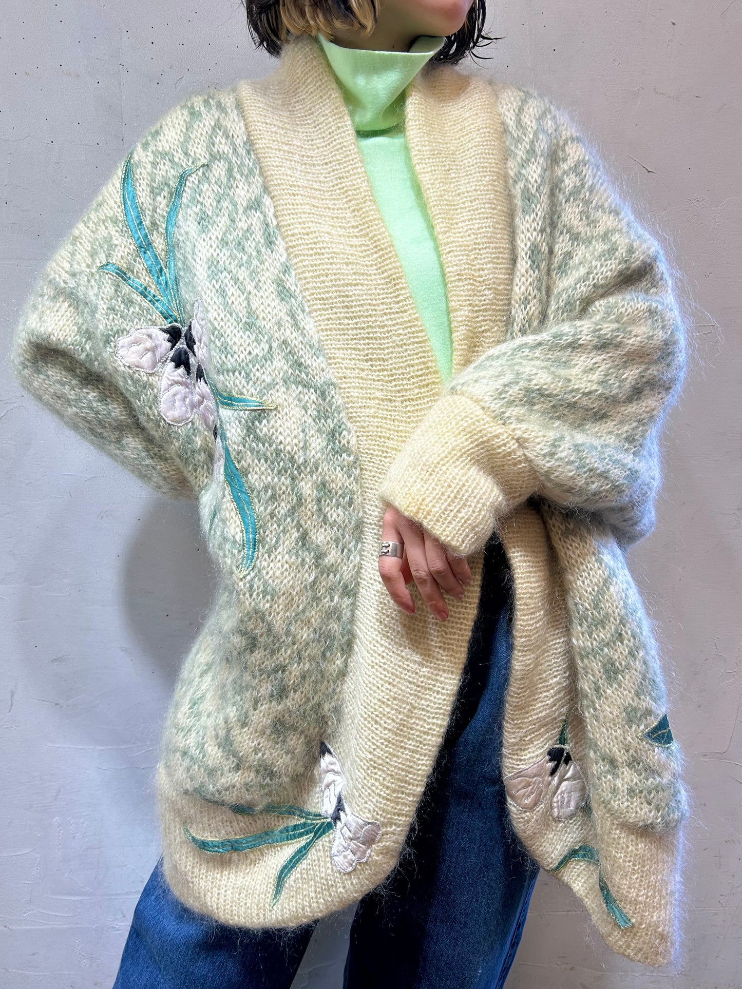 Vintage Knit Cardigan [L25837]