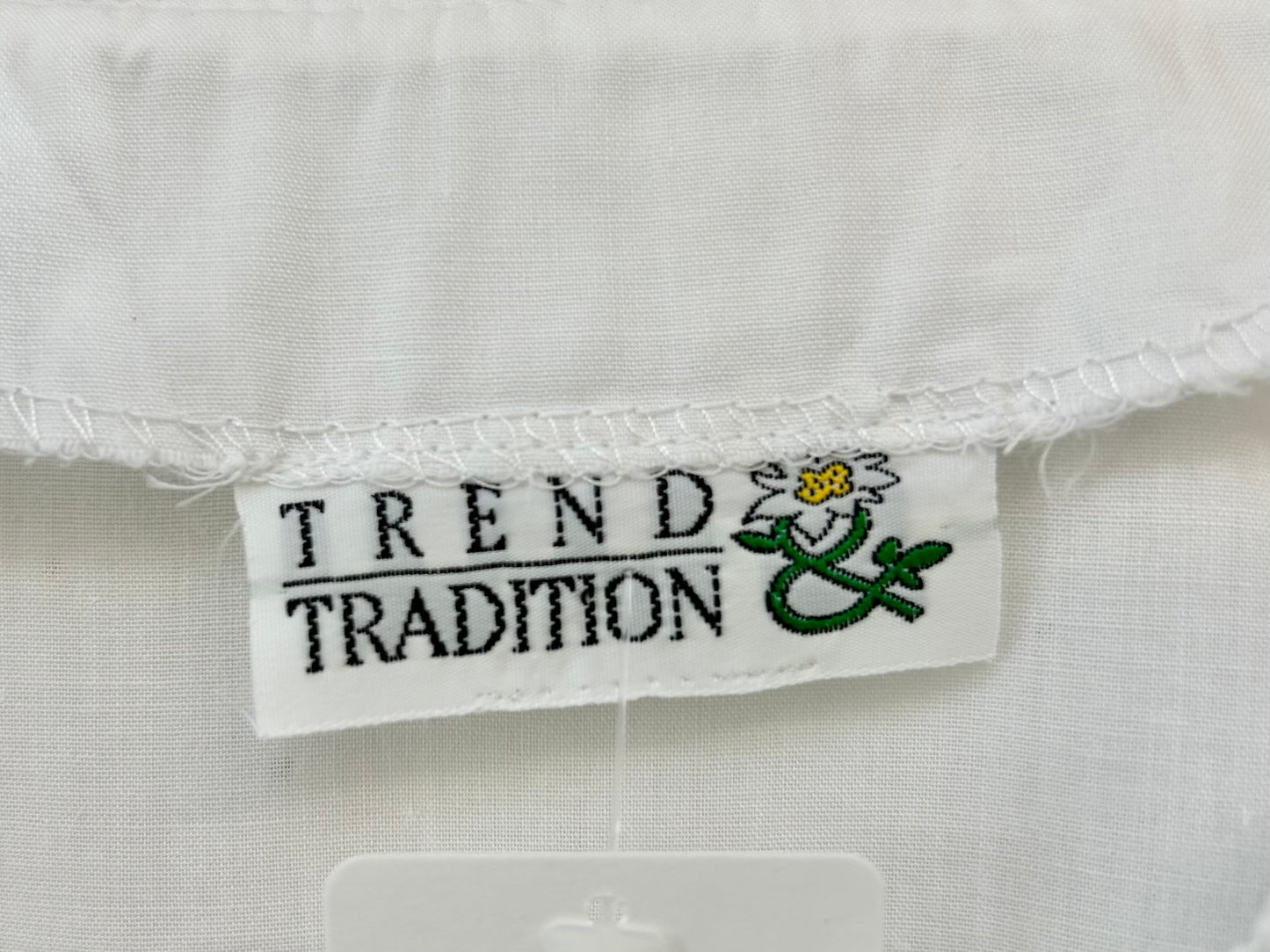 Vintage Tyrol Blouse [E30200]